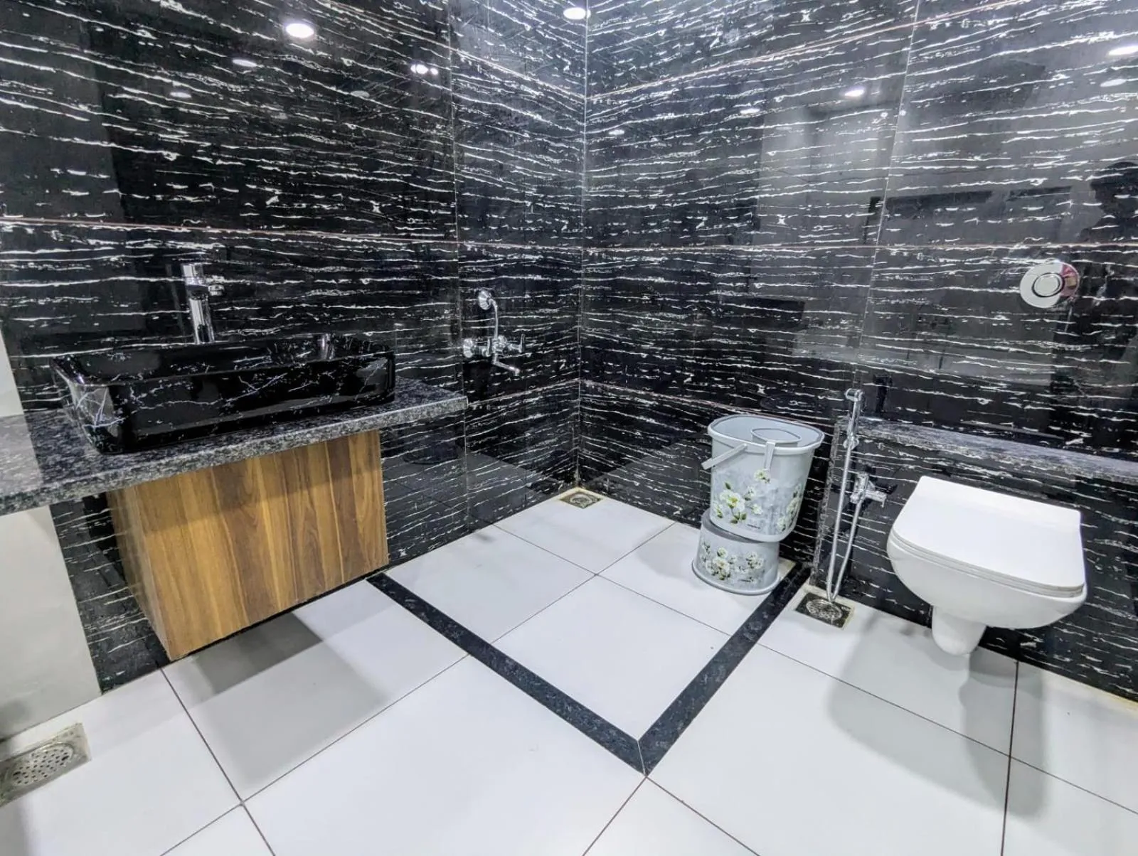 Bathroom in Hotel Majestic By NxtJen Hospitality