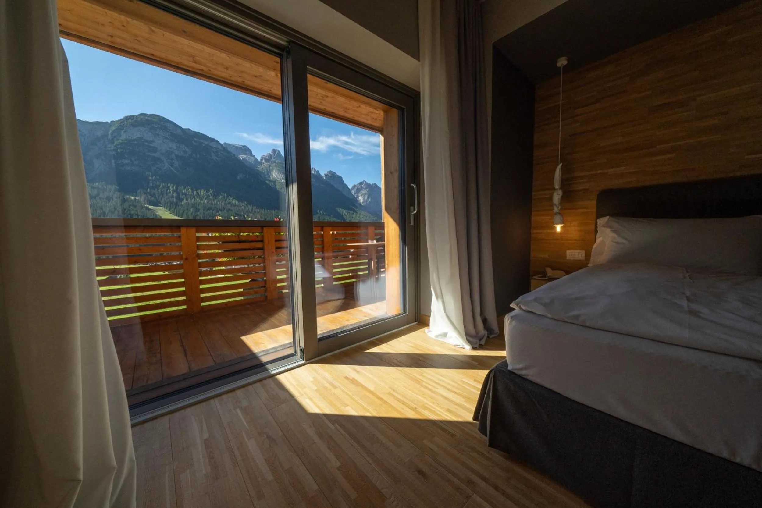 Mountain view, Bed in Bach Boutique Hotel