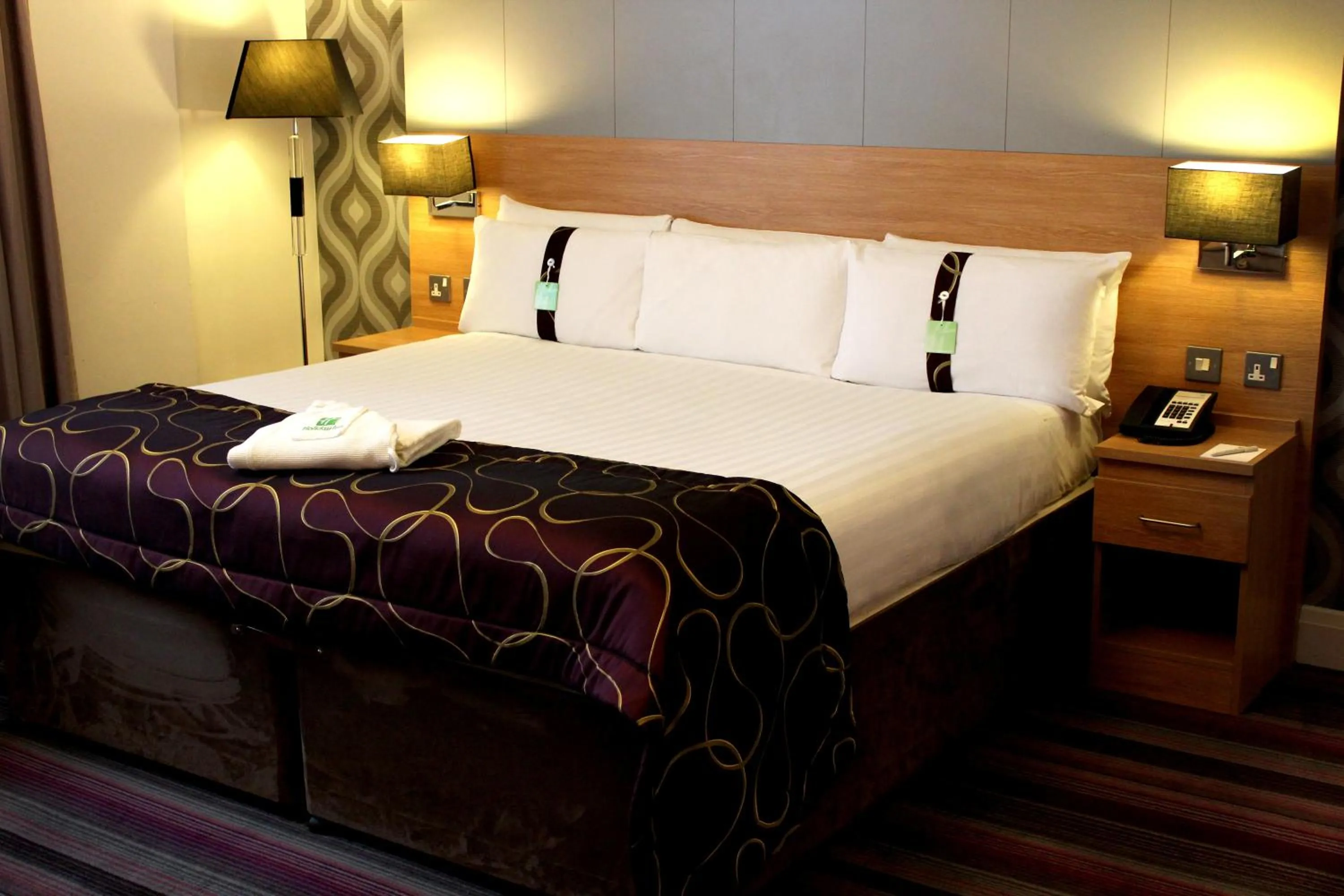 Bed in Holiday Inn Darlington-A1 Scotch Corner by IHG