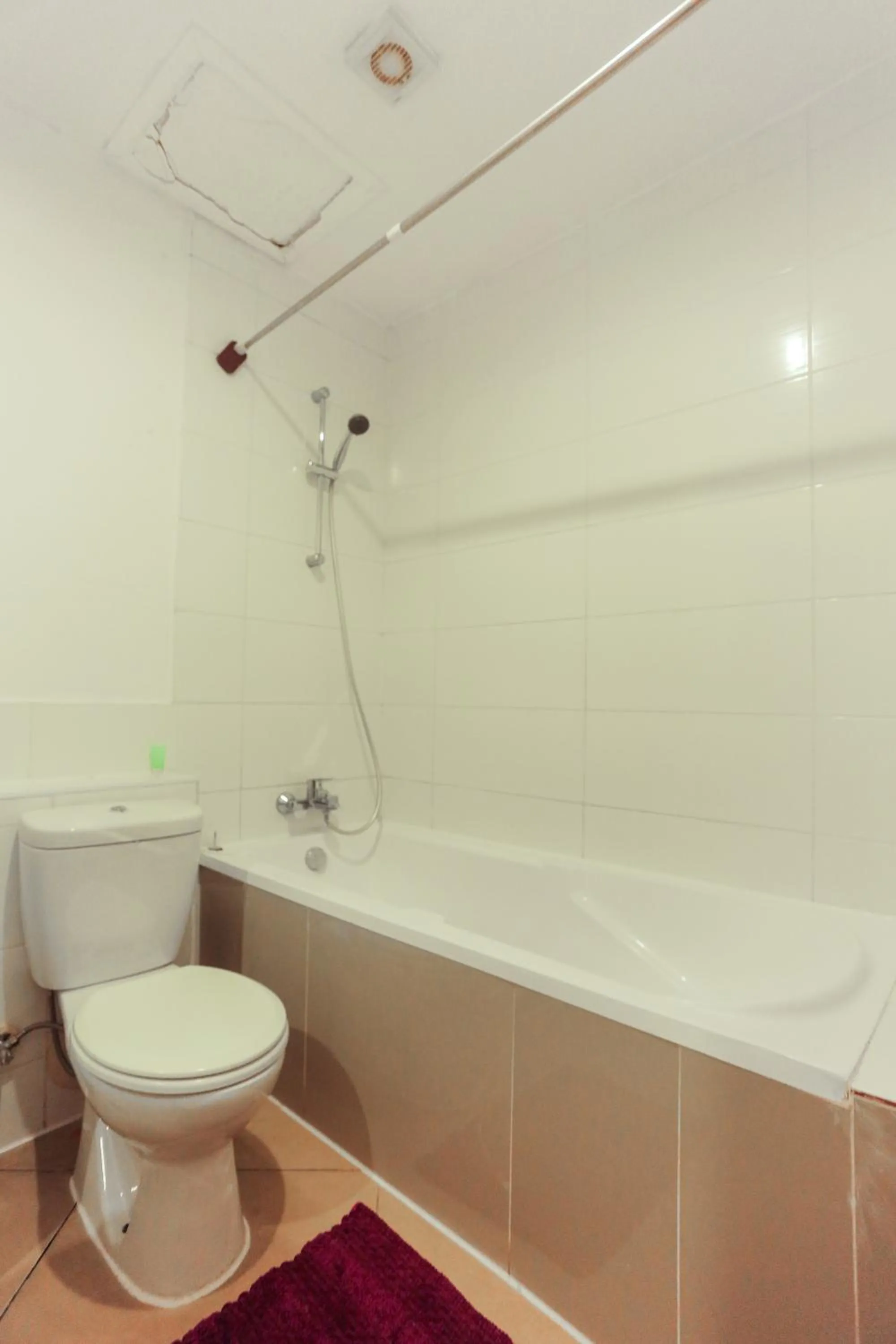 Toilet in Accra Luxury Apartments at Clifton Place