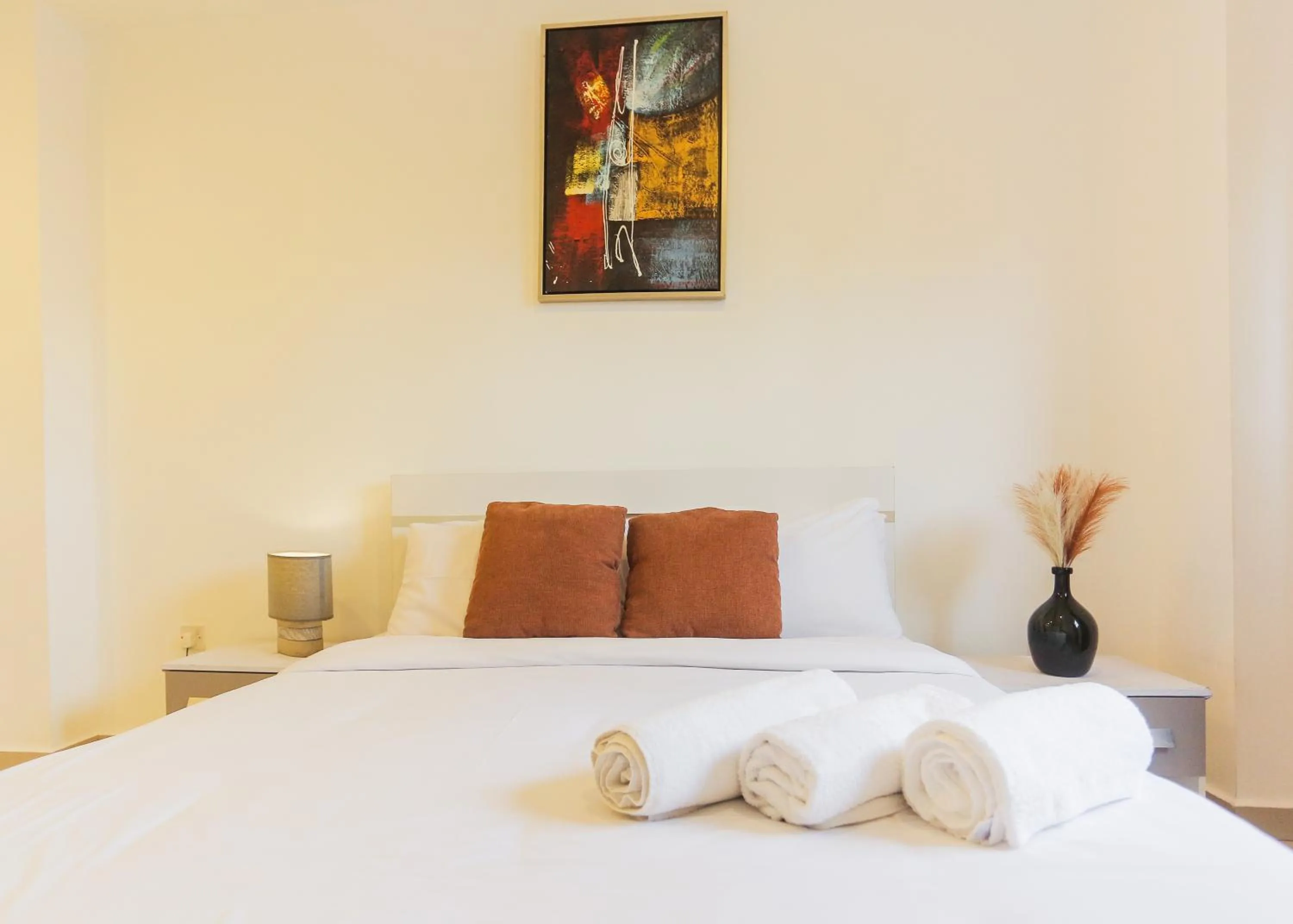 Bedroom, Bed in Accra Luxury Apartments at Clifton Place