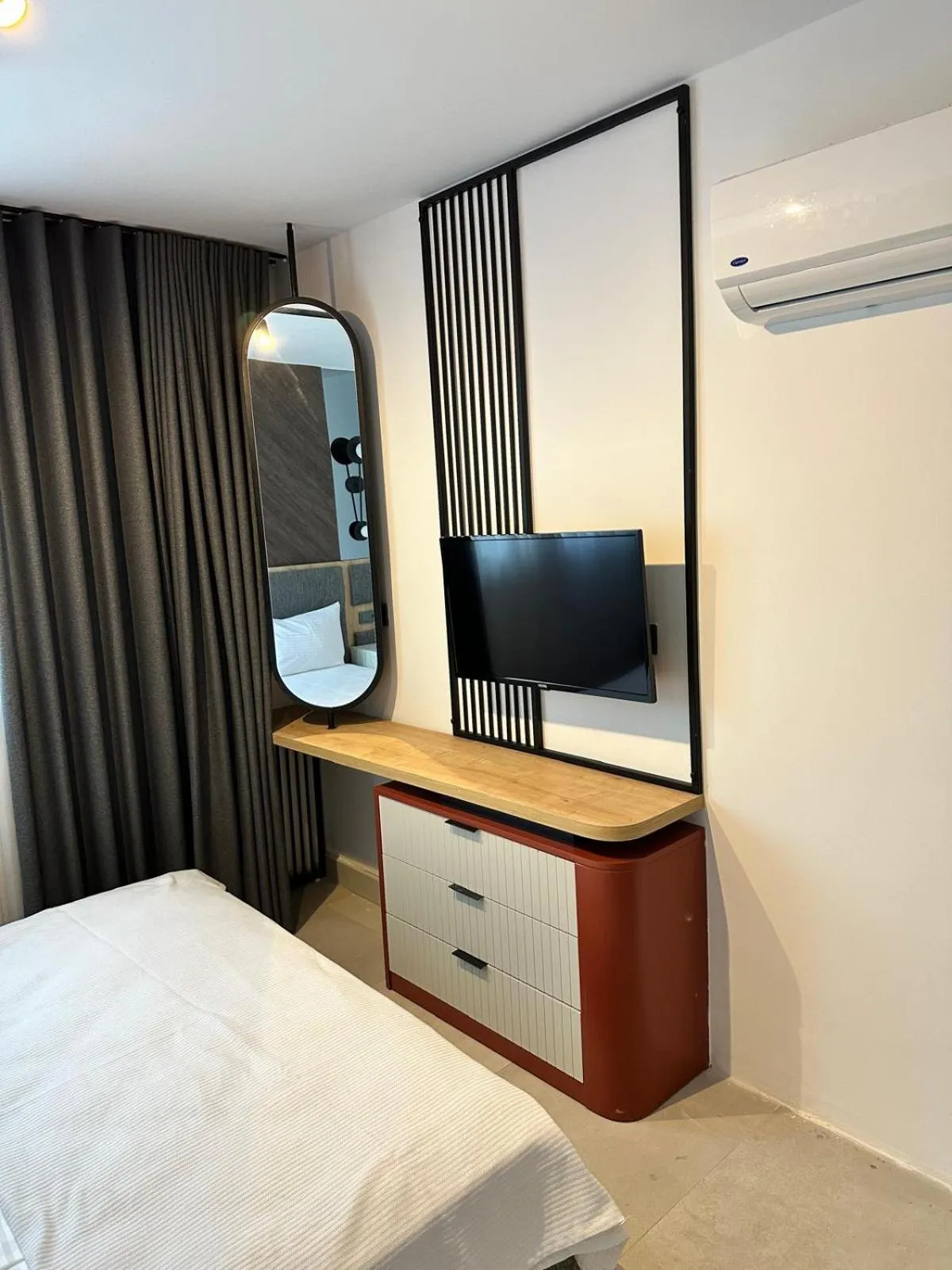 Bed in Ayayorgi Homes