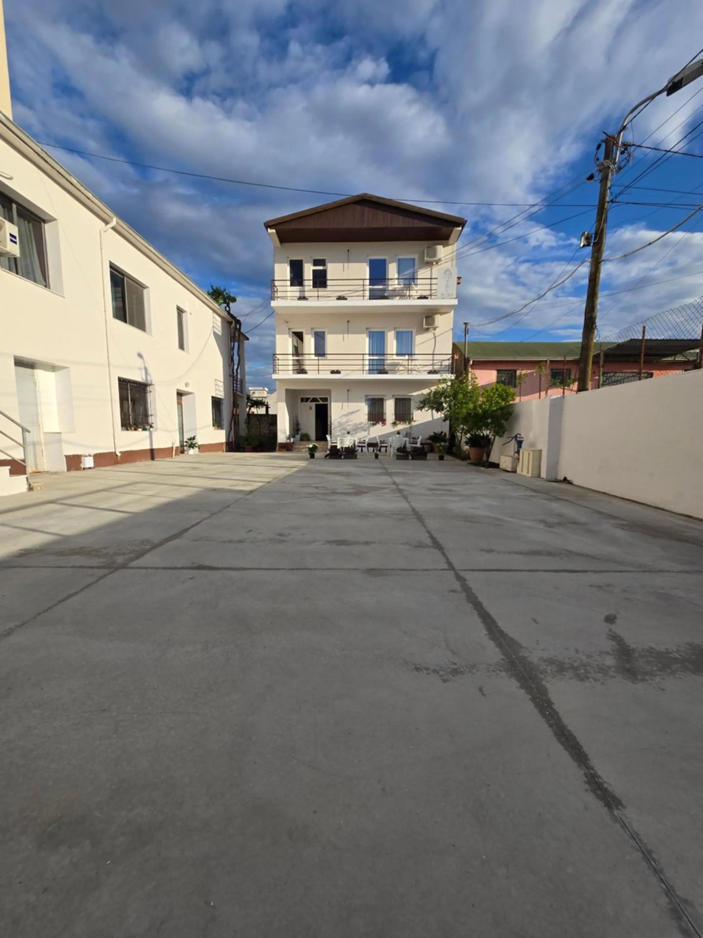 Parking in Hotel Aleks