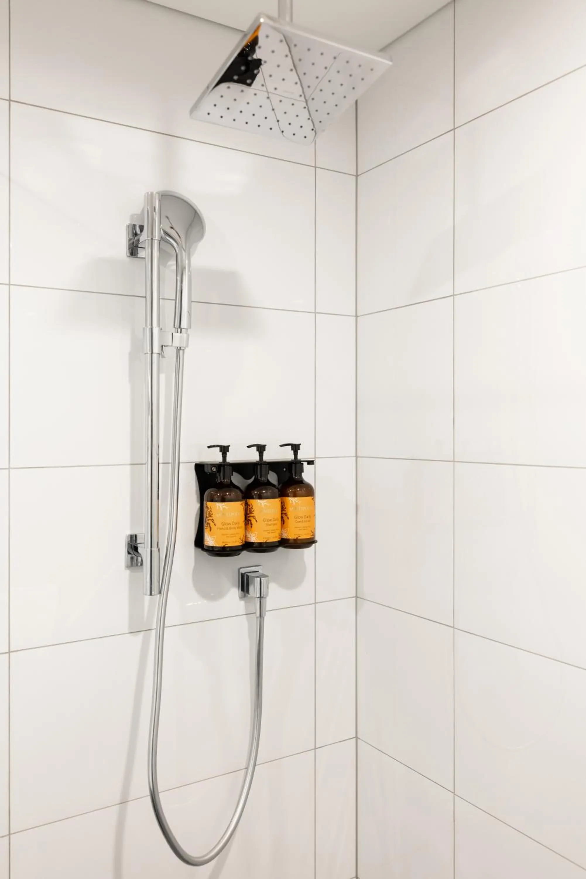 Property building in Hotel Grand Chancellor Auckland