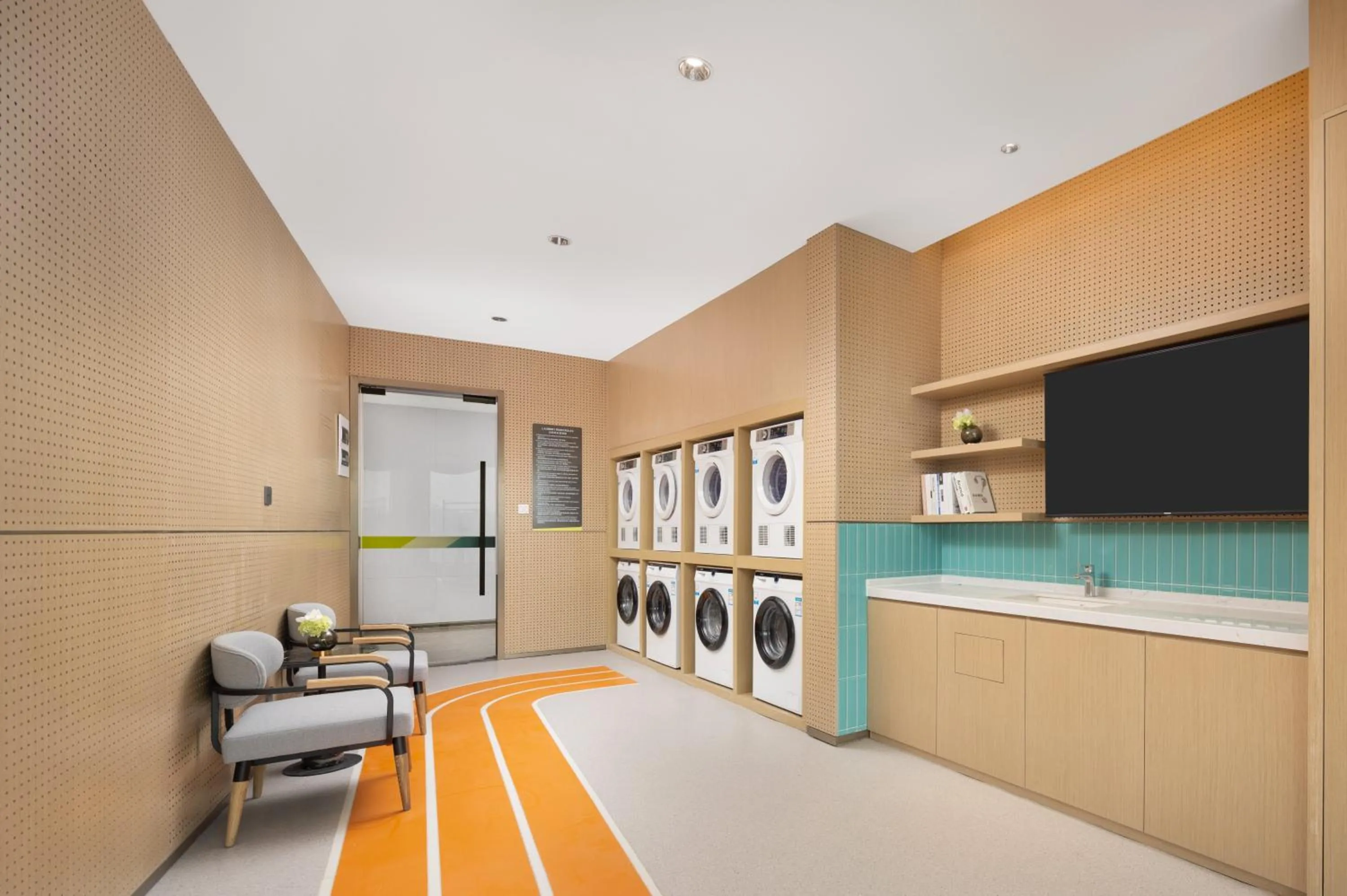 laundry in Home2 Suite by Hilton Hangzhou East Railway Station