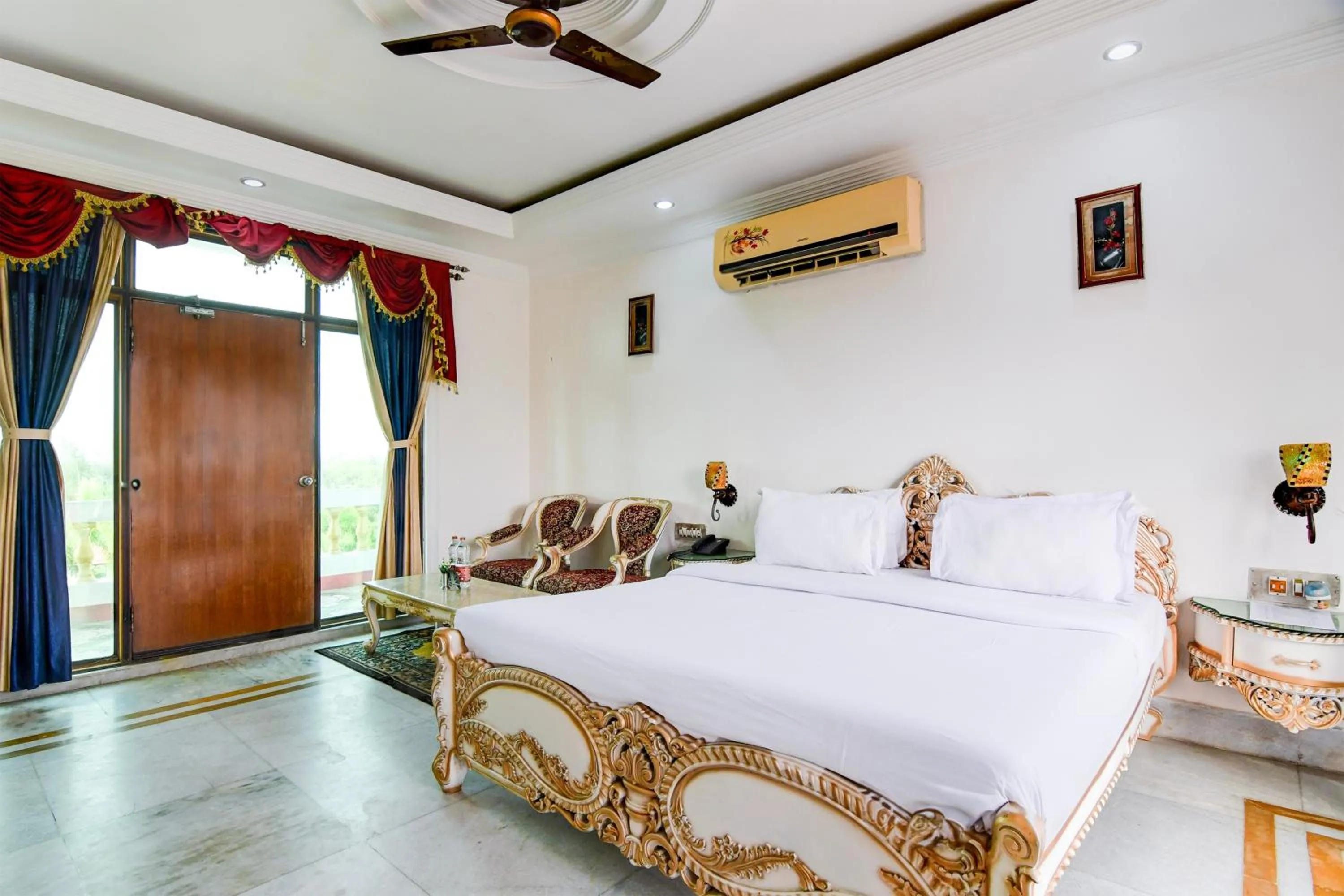 Palette - Hotel ICON Bakkhali