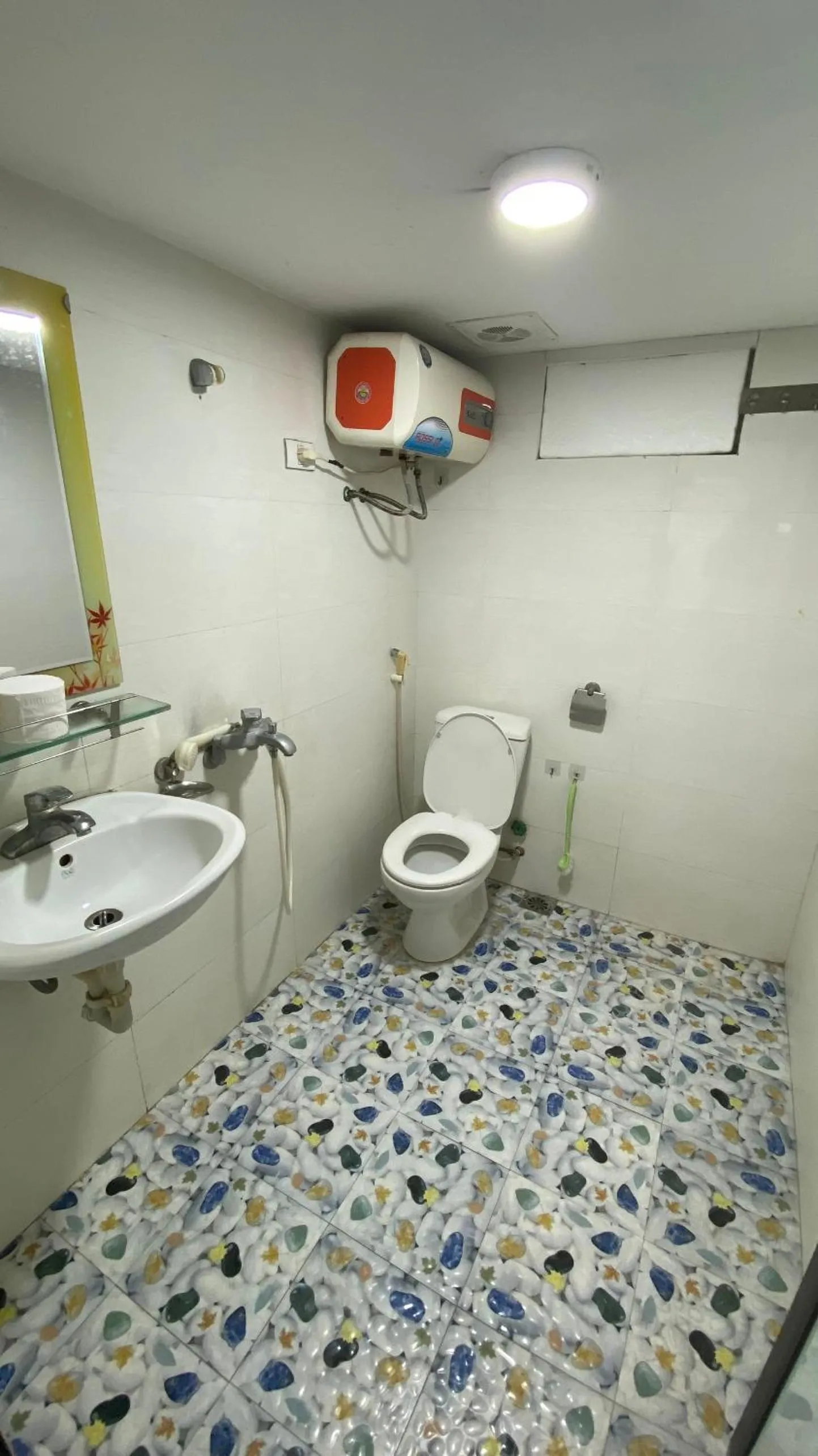 Era Apartment La Thành