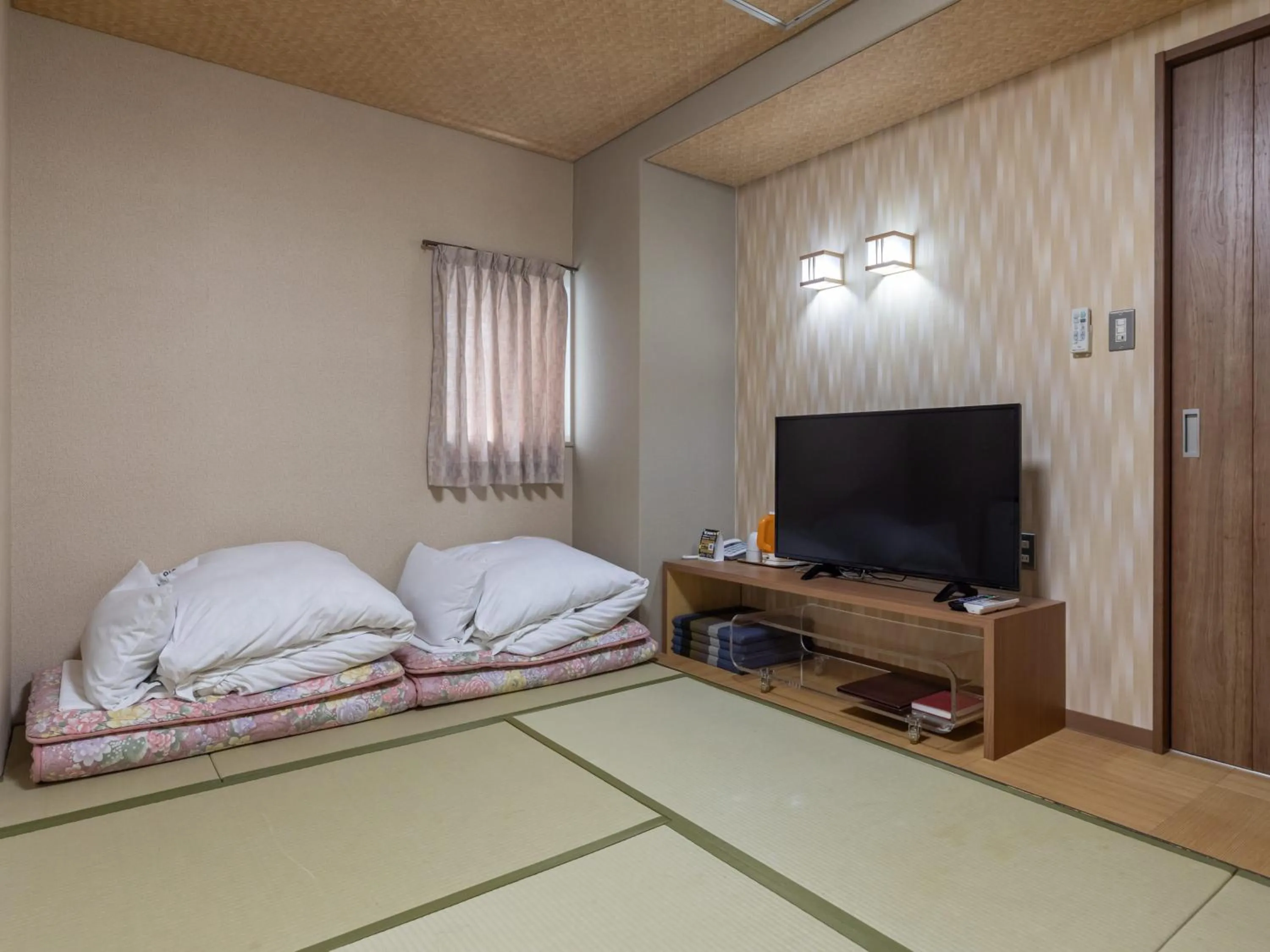 TV and multimedia, Bed in Tabist Takamatsu Pearl Hotel
