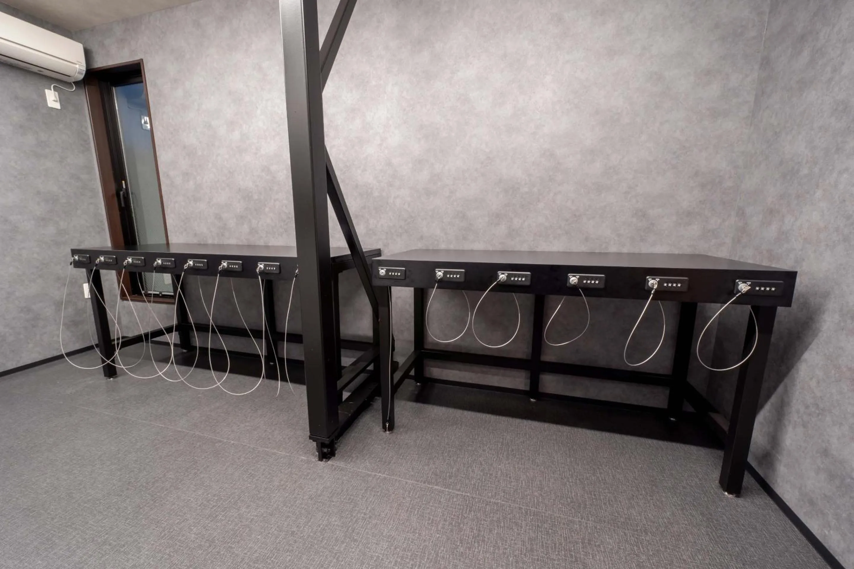 locker, Bed in RESI STAY Yasaka