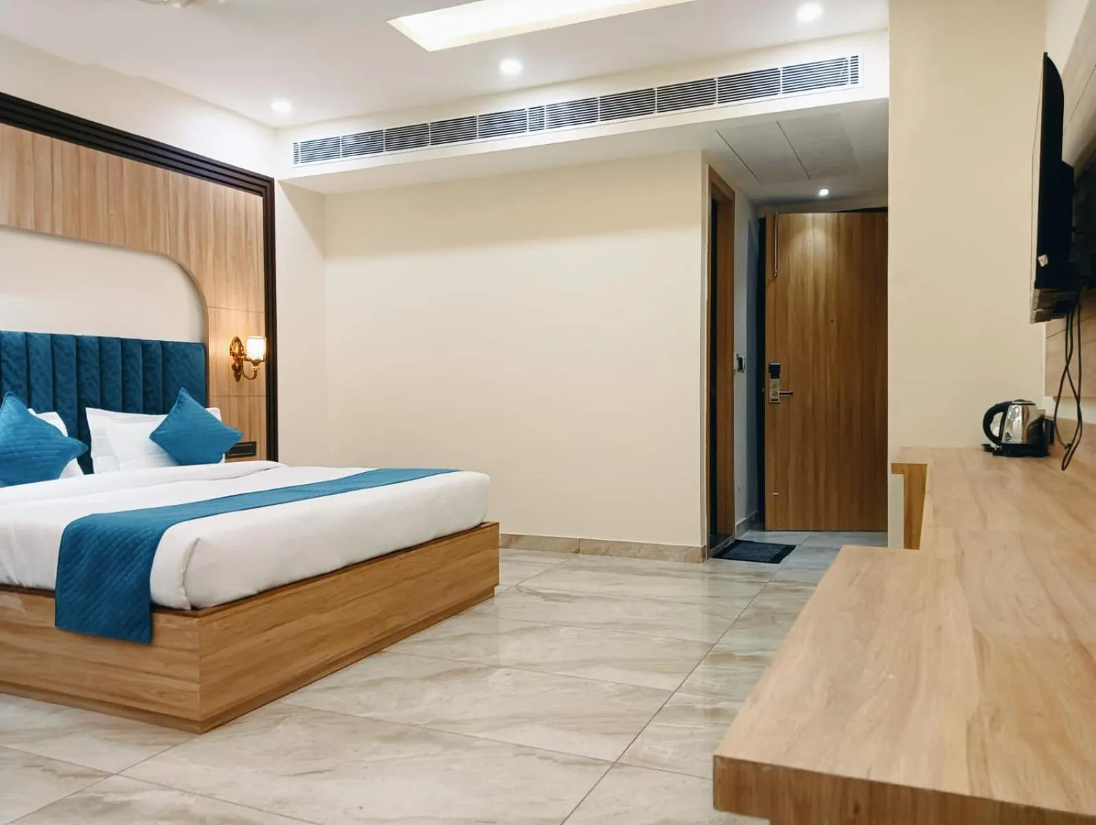 Bed in Hotel W Grand - A Boutique Hotel