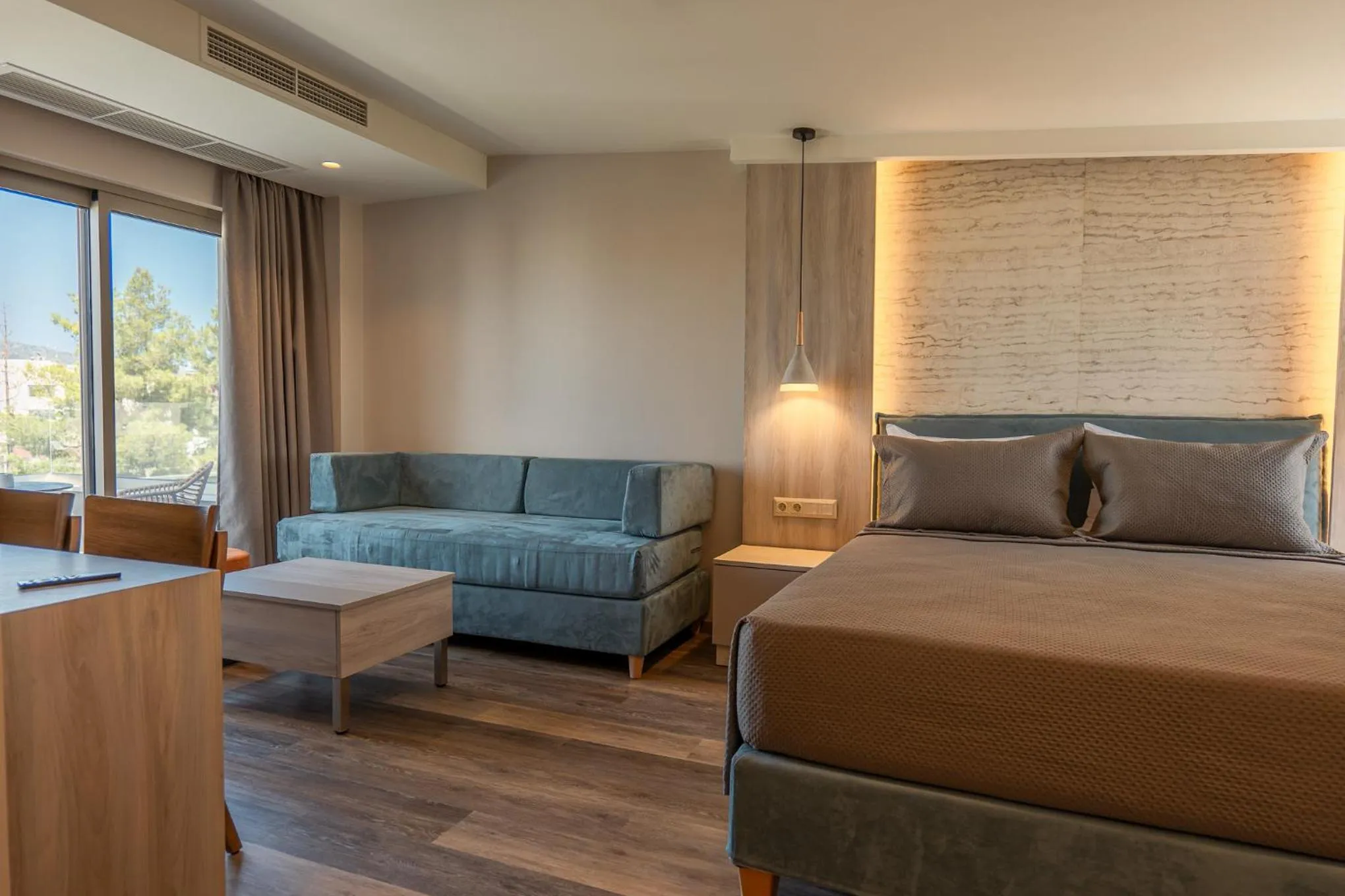 Bed in Wellnest Hotel