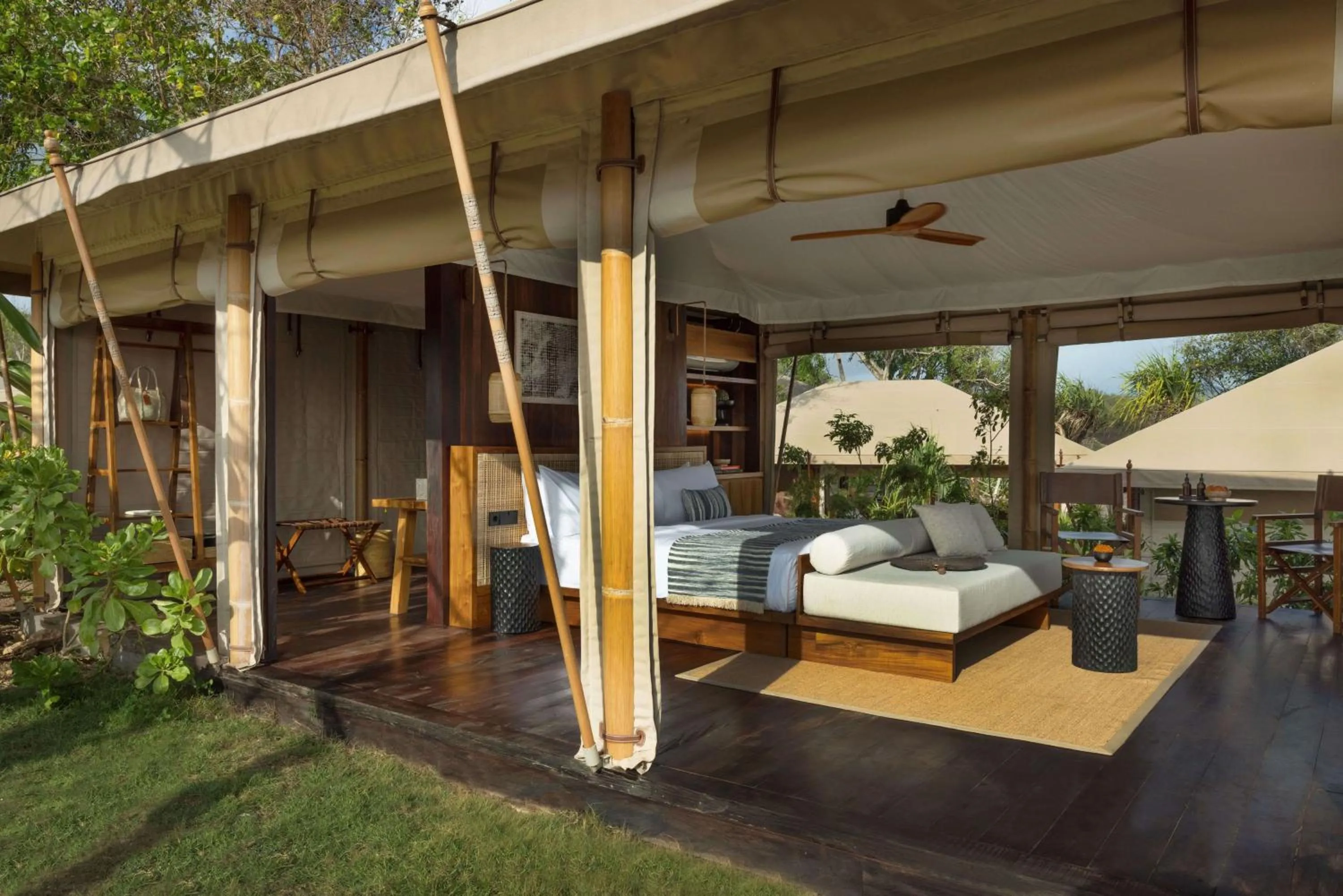 Bed in ARNA Suites and Ocean Lounge