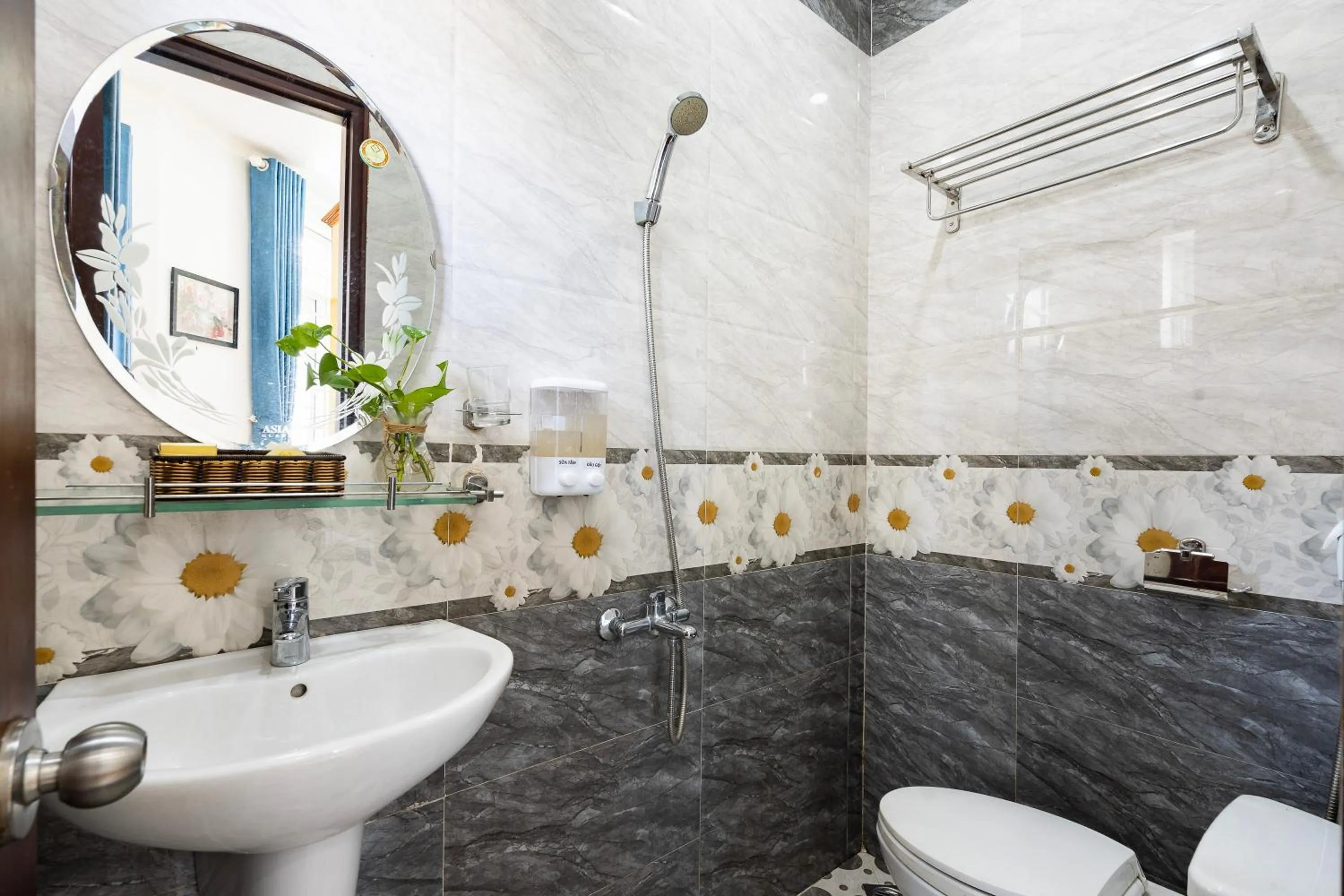 Shower in Value Hotel