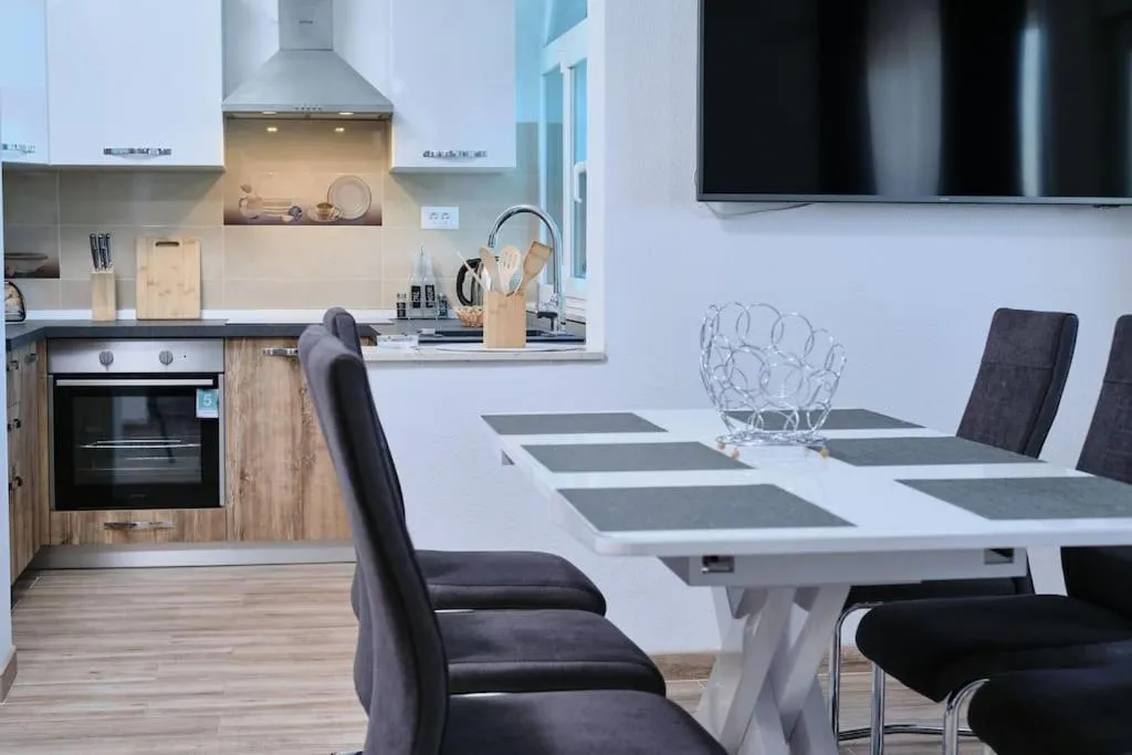 Kitchen or kitchenette in Villa Radun near Split