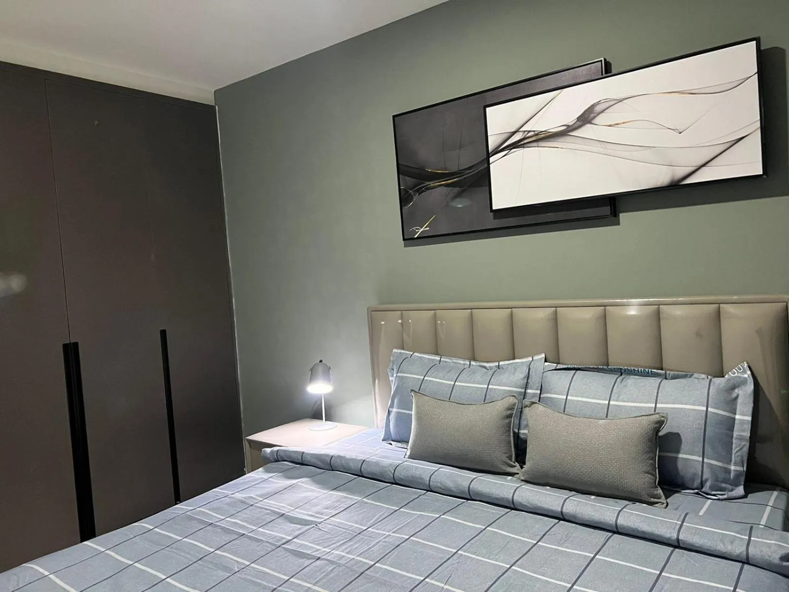 Bed in The PeAk Residence, Multi-Apartment by Emma