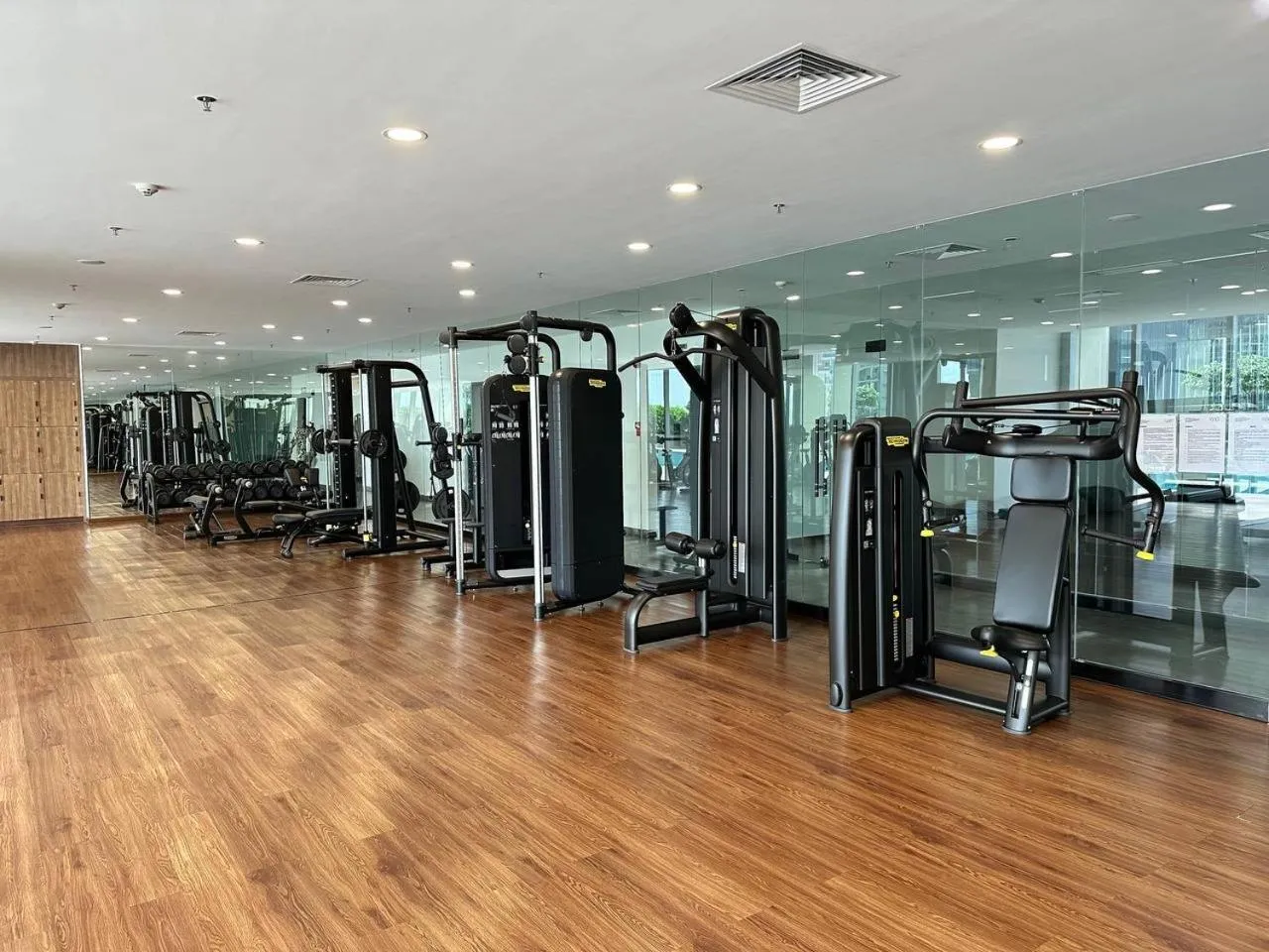 The PeAk Residence, Multi-Apartment by Emma