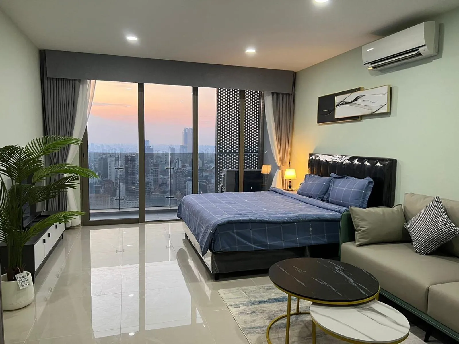 Bed in The PeAk Residence, Multi-Apartment by Emma