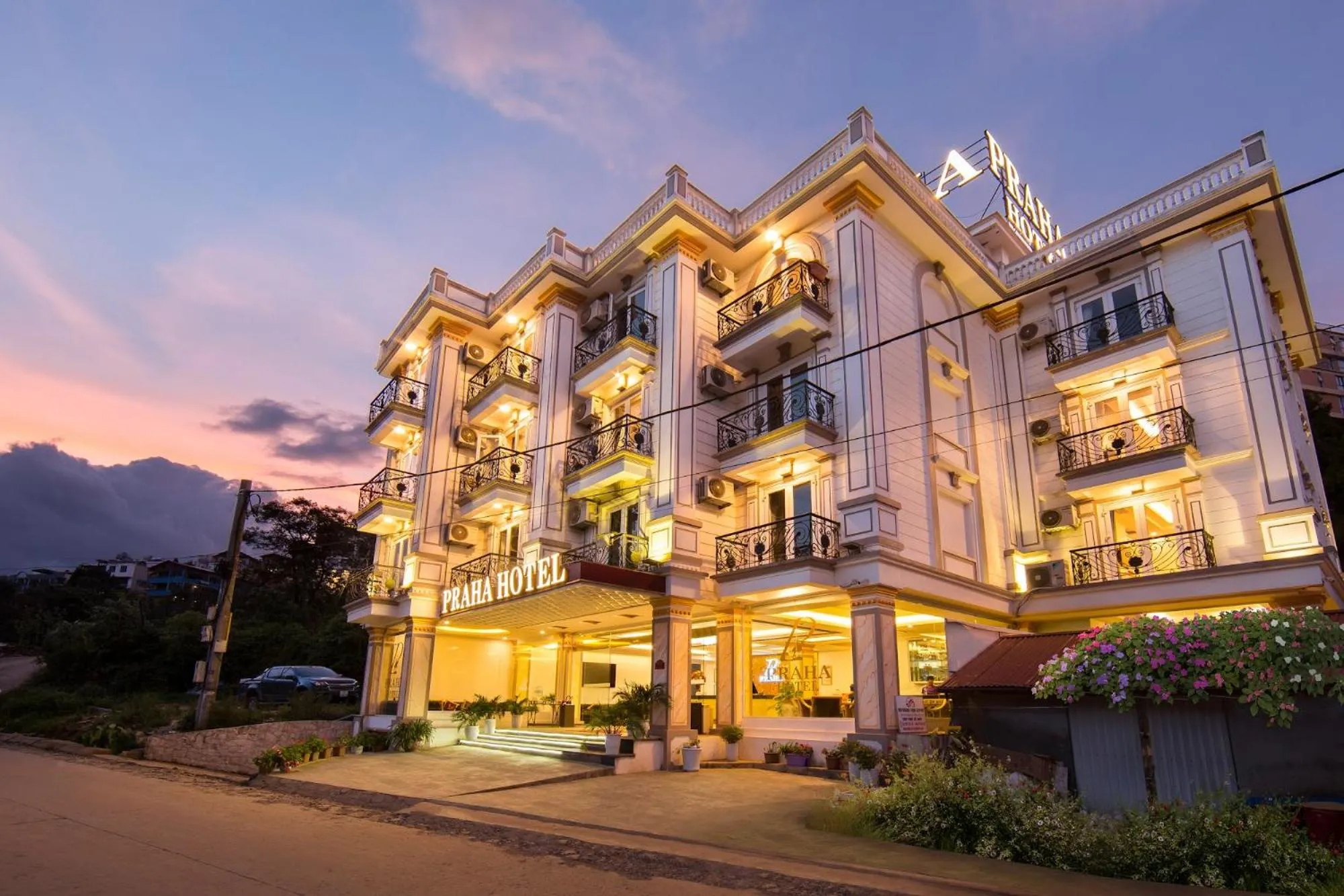 Property building in Sapa Praha Hotel