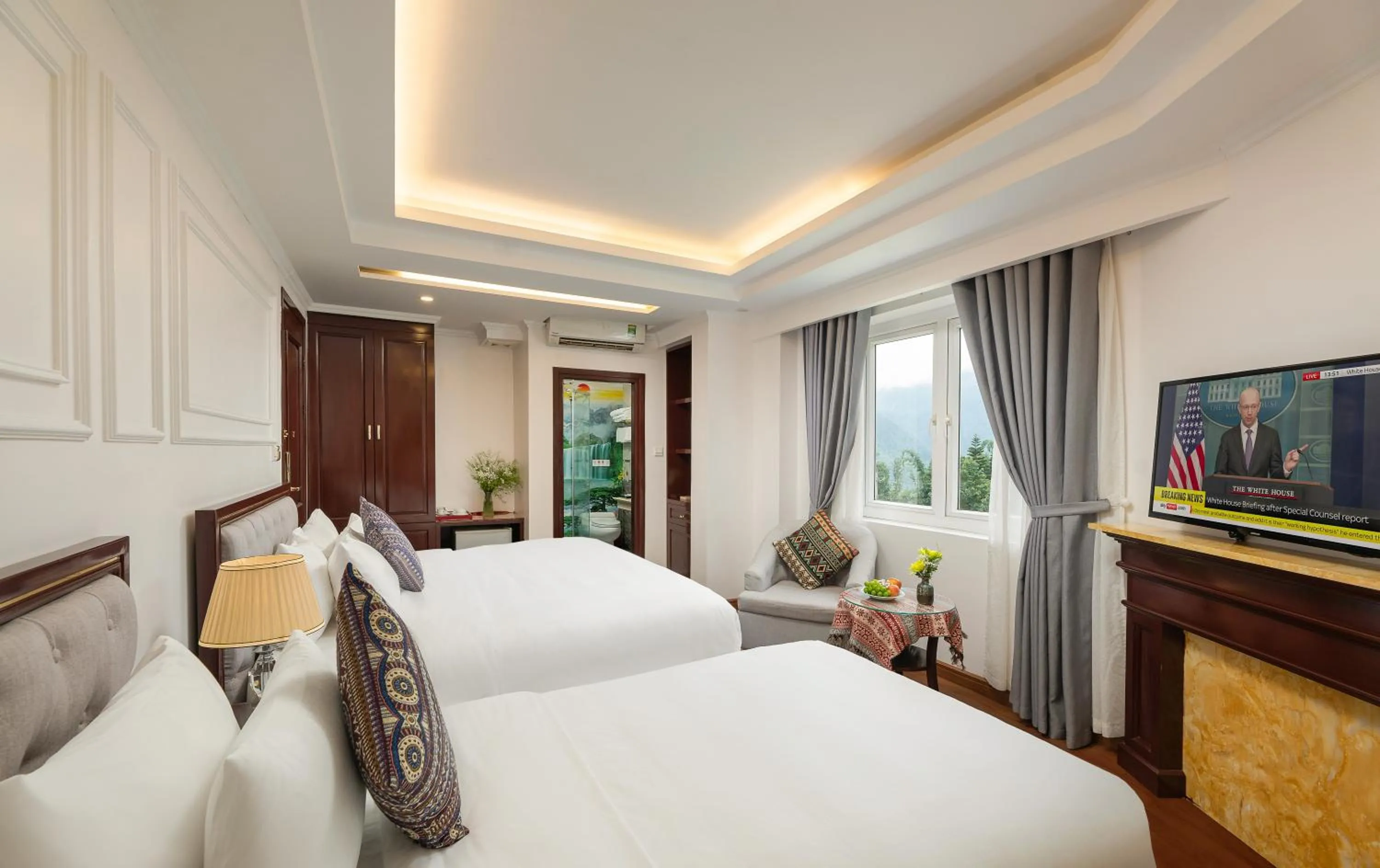 Photo of the whole room, Bed in Sapa Praha Hotel