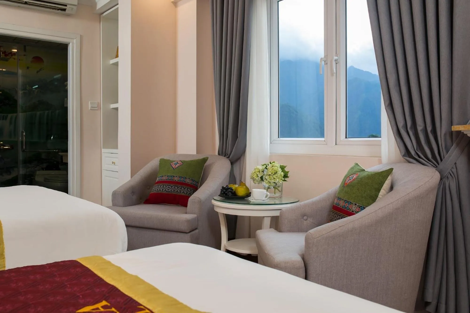 Bed in Sapa Praha Hotel