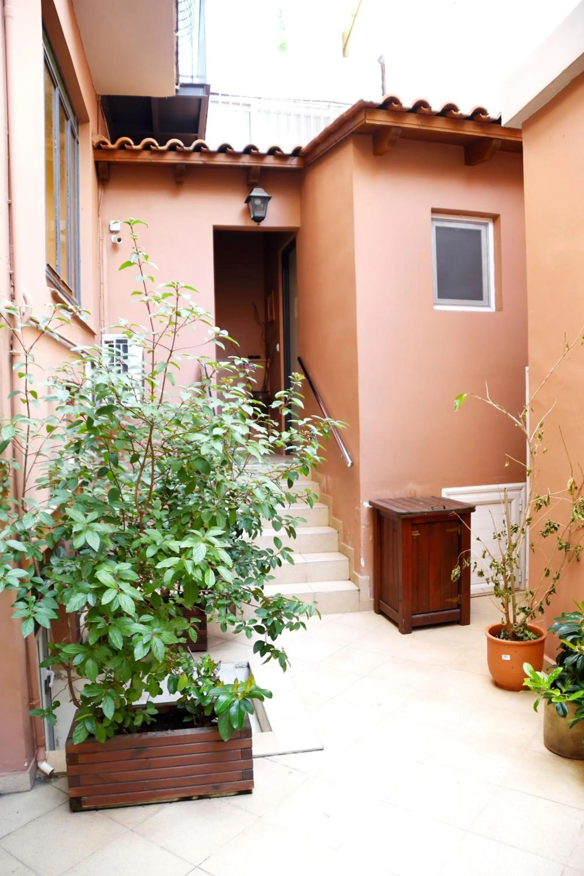 Garden in Adrian Hotel