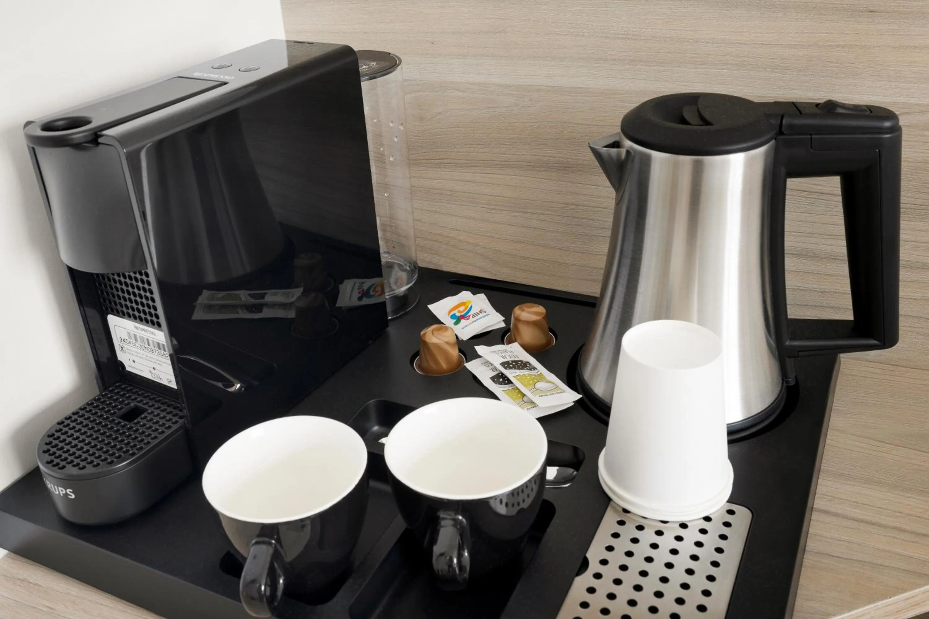 Coffee/tea facilities in B&B HOTEL Benidorm Finestrat