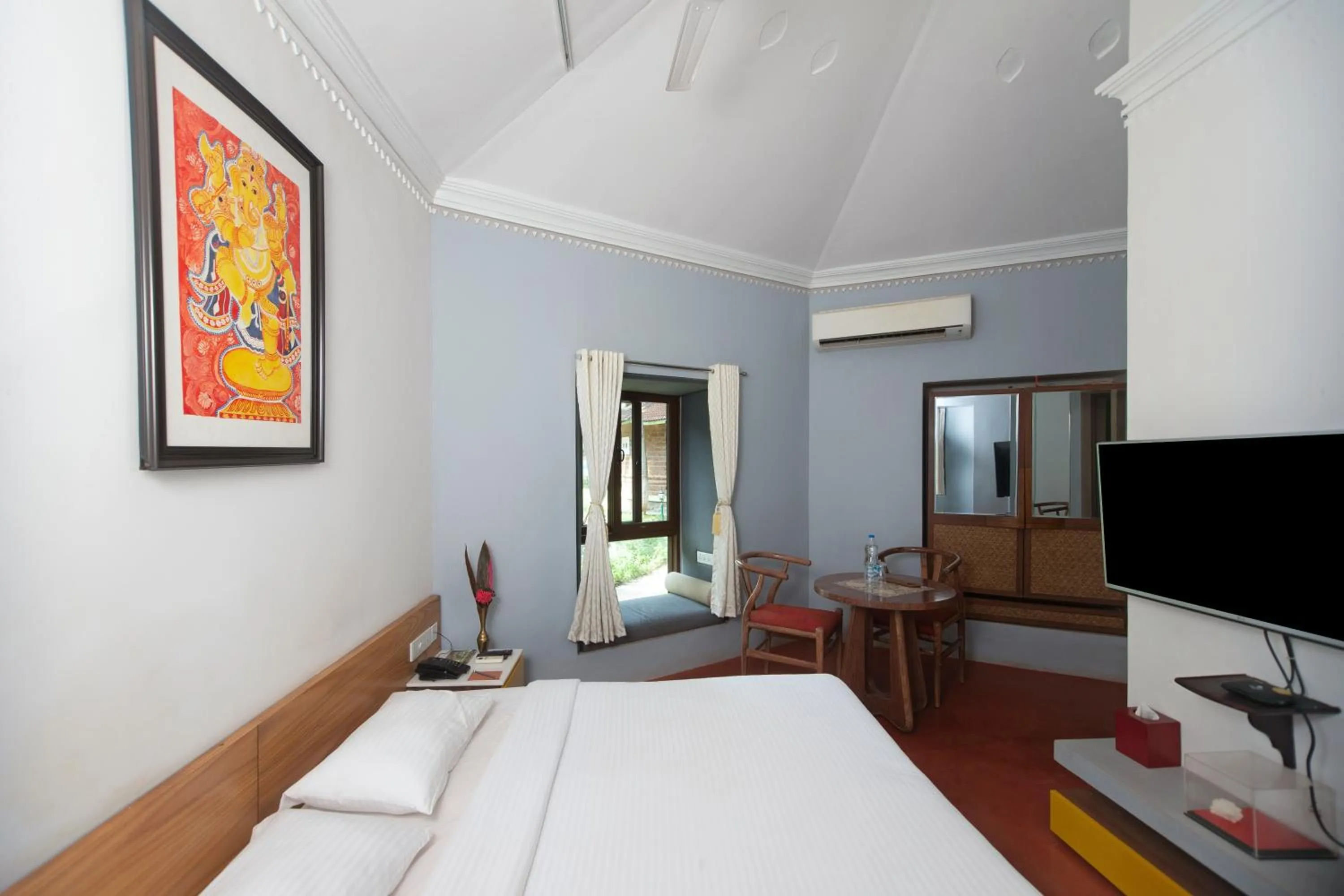 Bedroom, Bed in Kairali - The Ayurvedic Healing Village