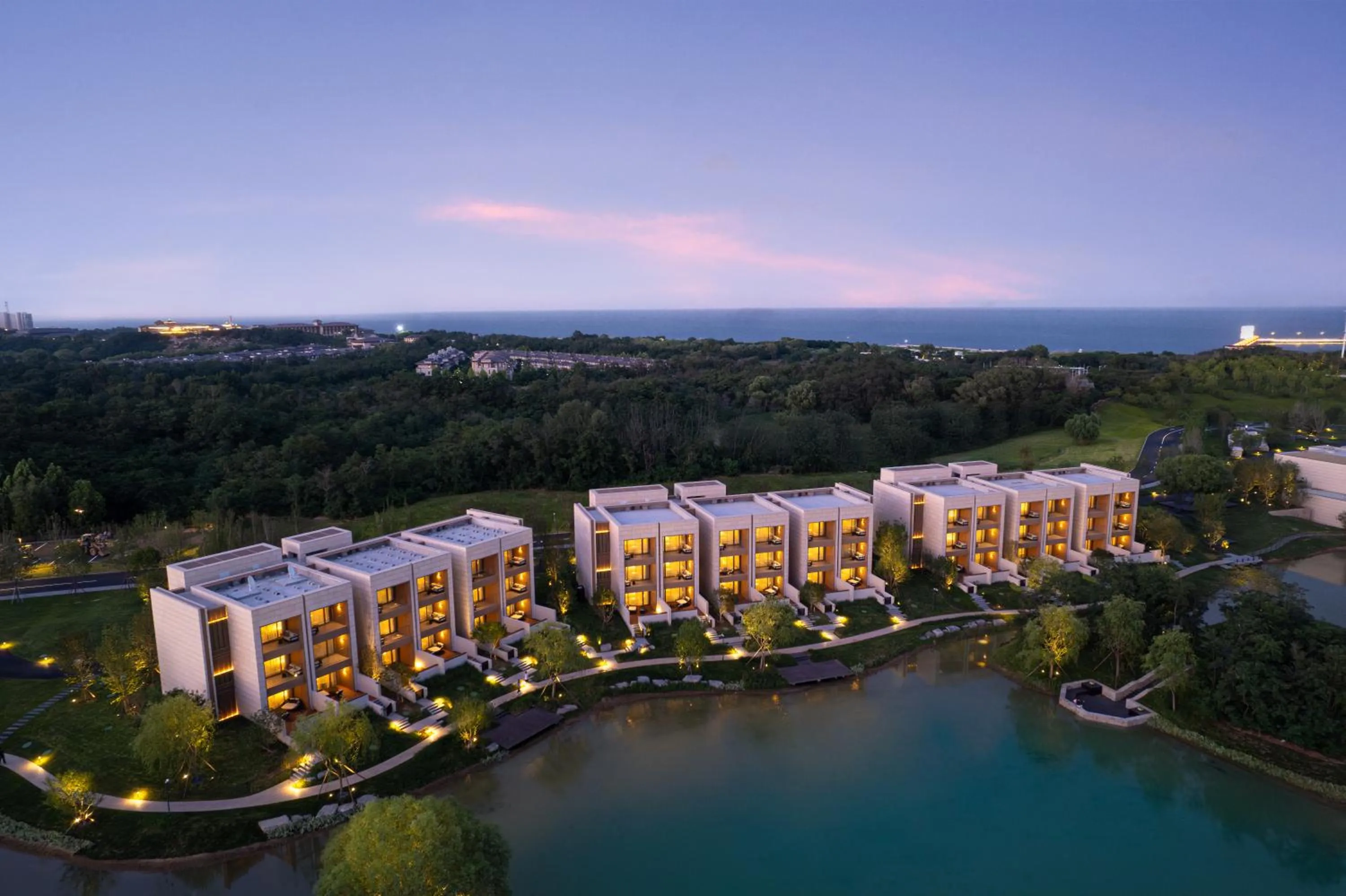 Property building in Hotel Indigo Beidaihe