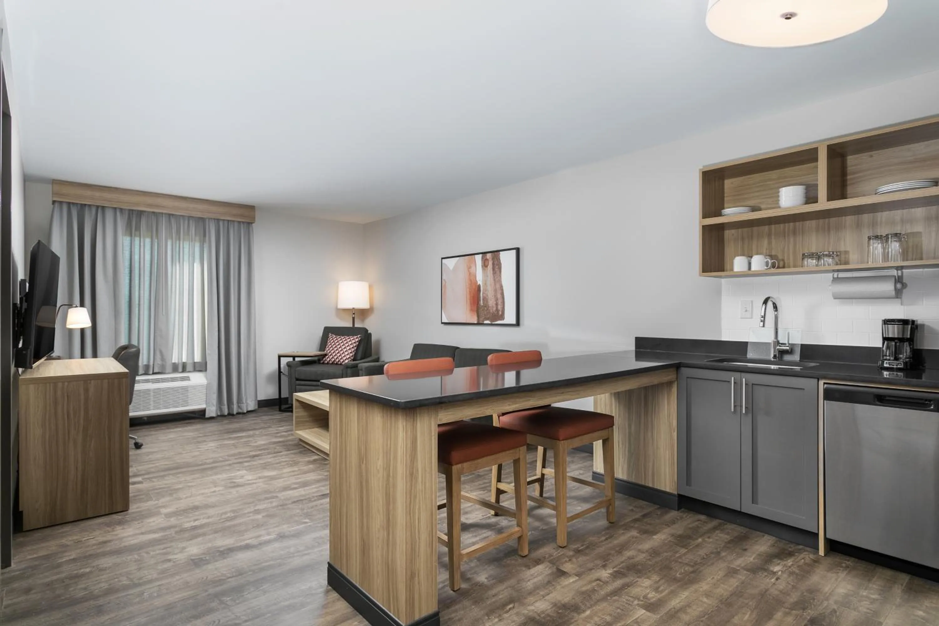 Kitchen or kitchenette in Candlewood Suites Chattanooga Hamilton Place by IHG