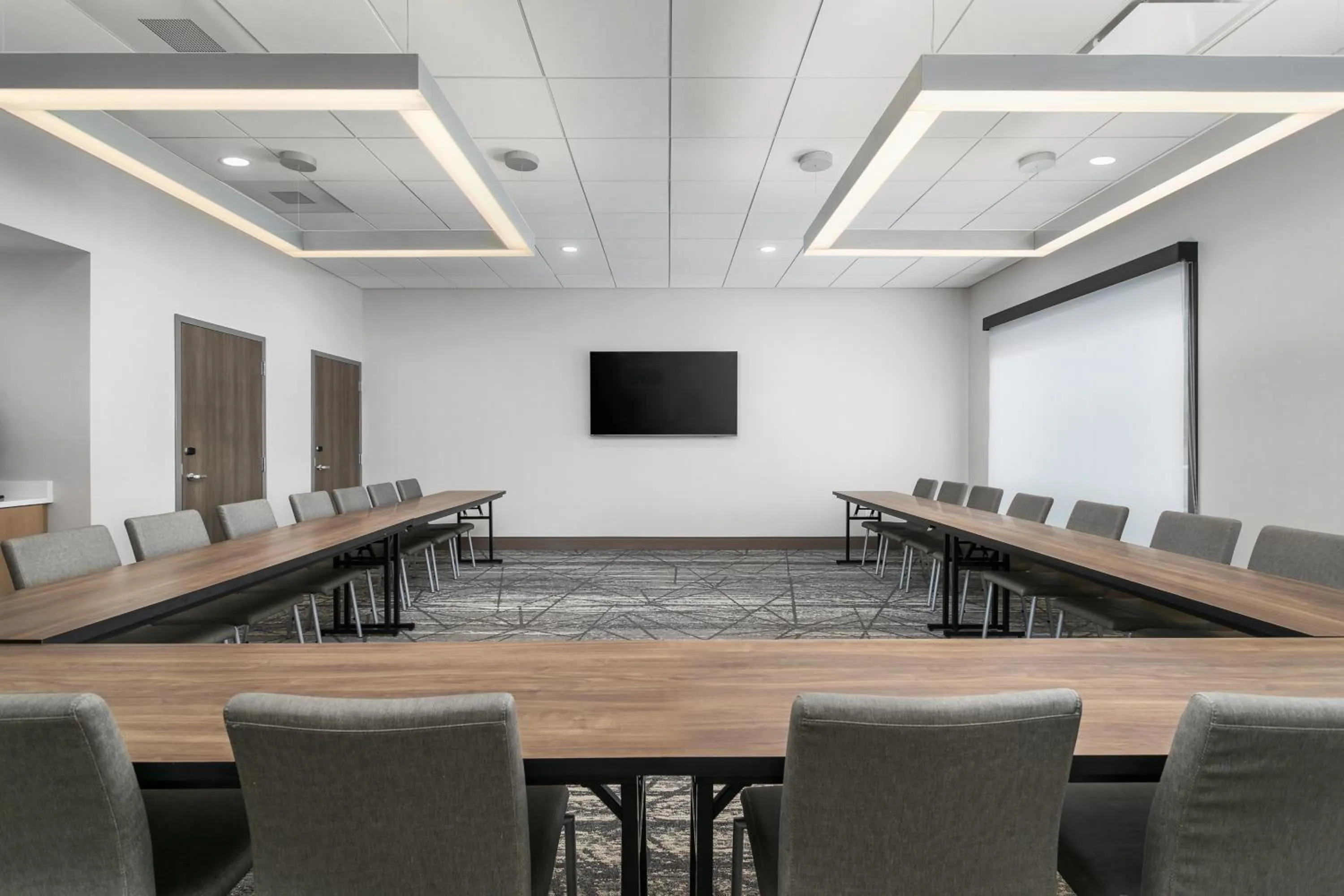 Meeting/conference room in Candlewood Suites Chattanooga Hamilton Place by IHG