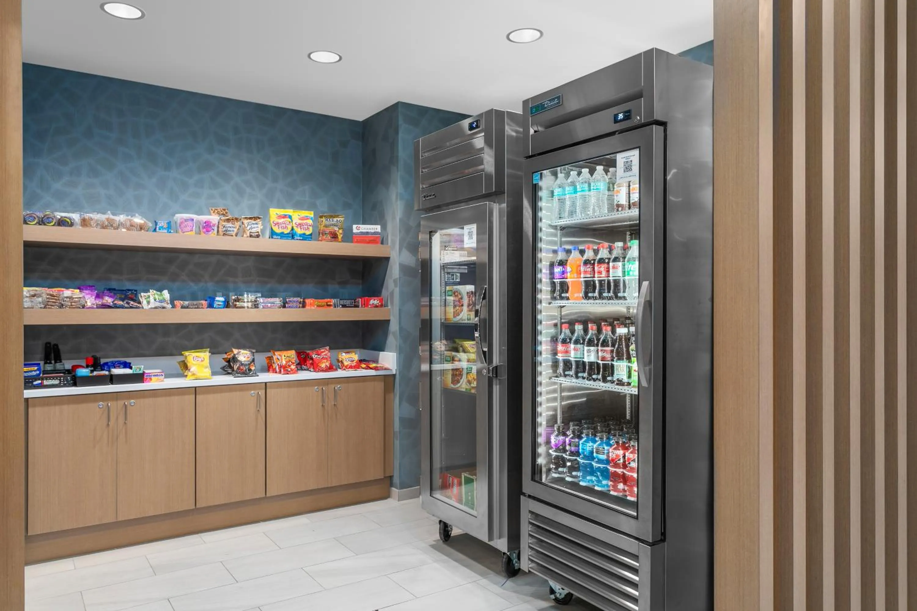 Shopping Area in Candlewood Suites Chattanooga Hamilton Place by IHG