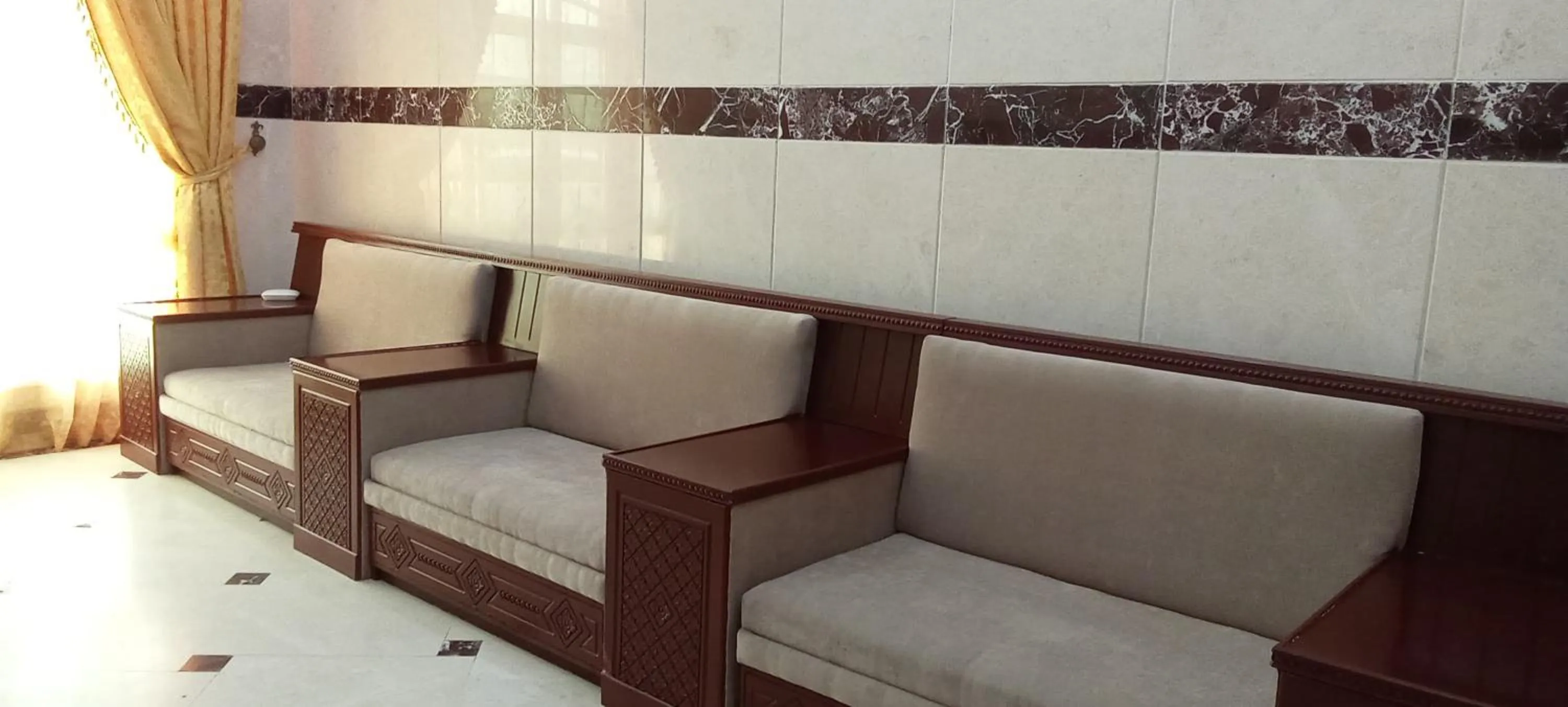Lobby or reception in Dahlia Sohar Hotel Apartments