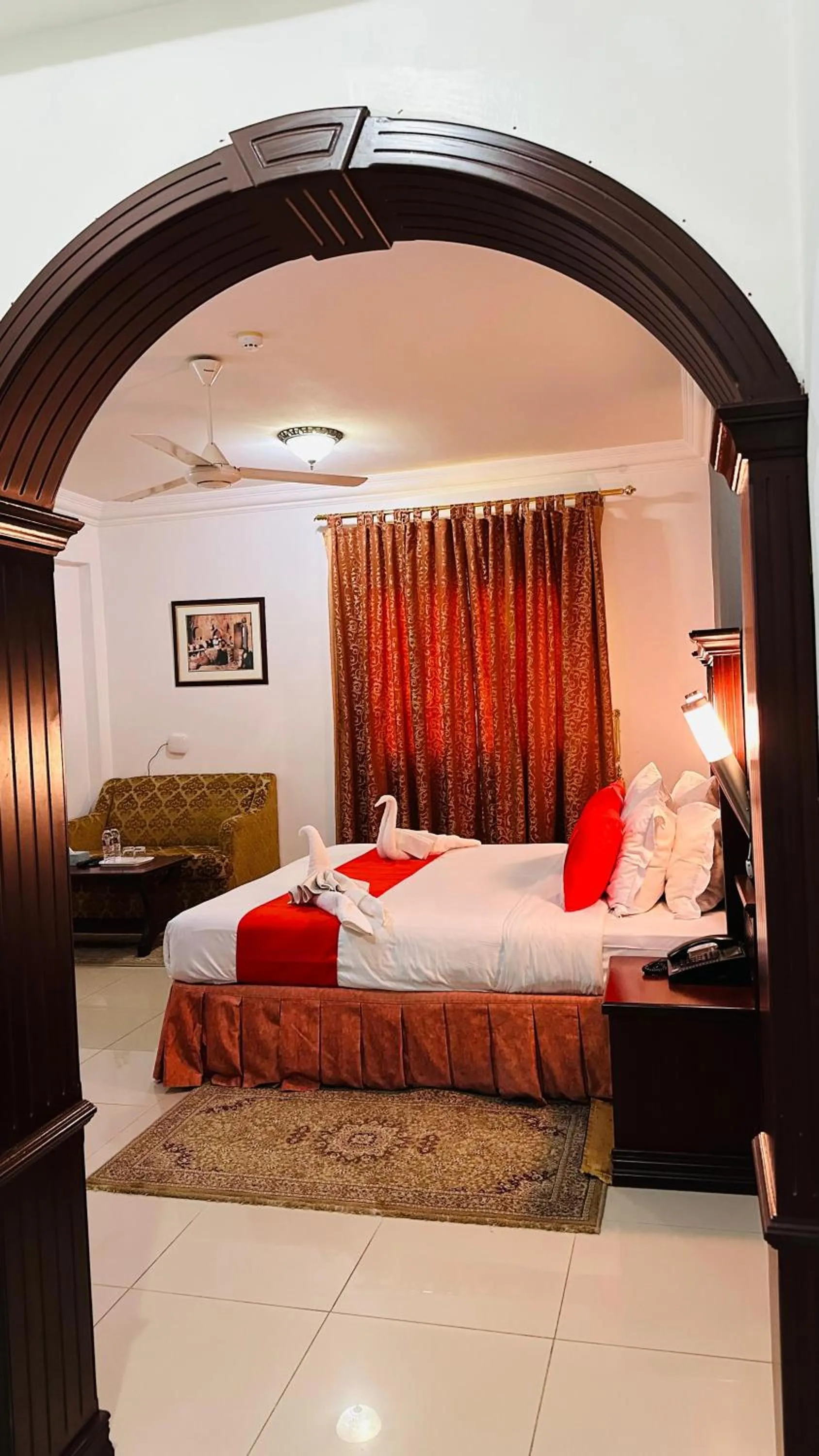 Bed in Dahlia Sohar Hotel Apartments