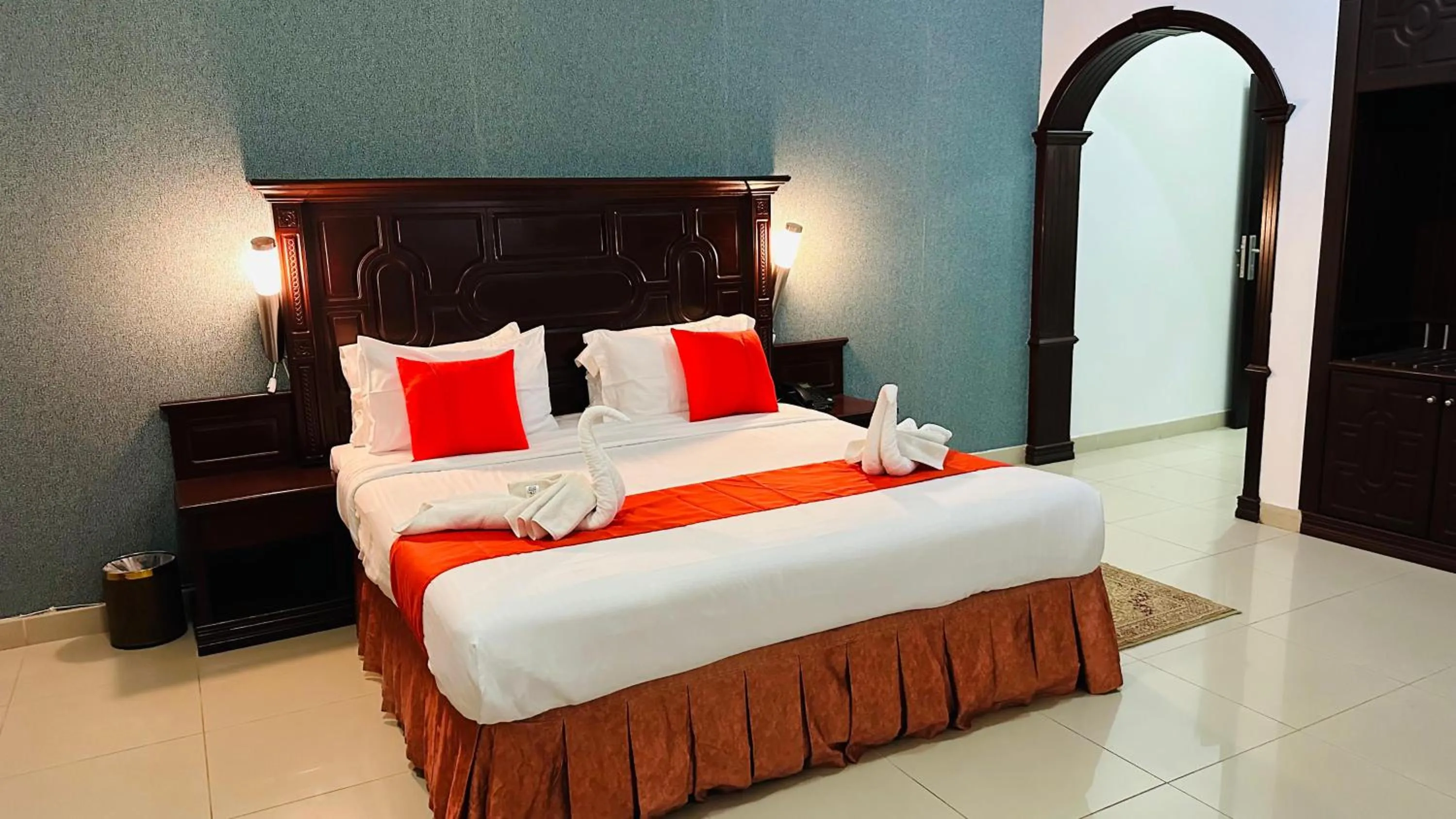 Bed in Dahlia Sohar Hotel Apartments