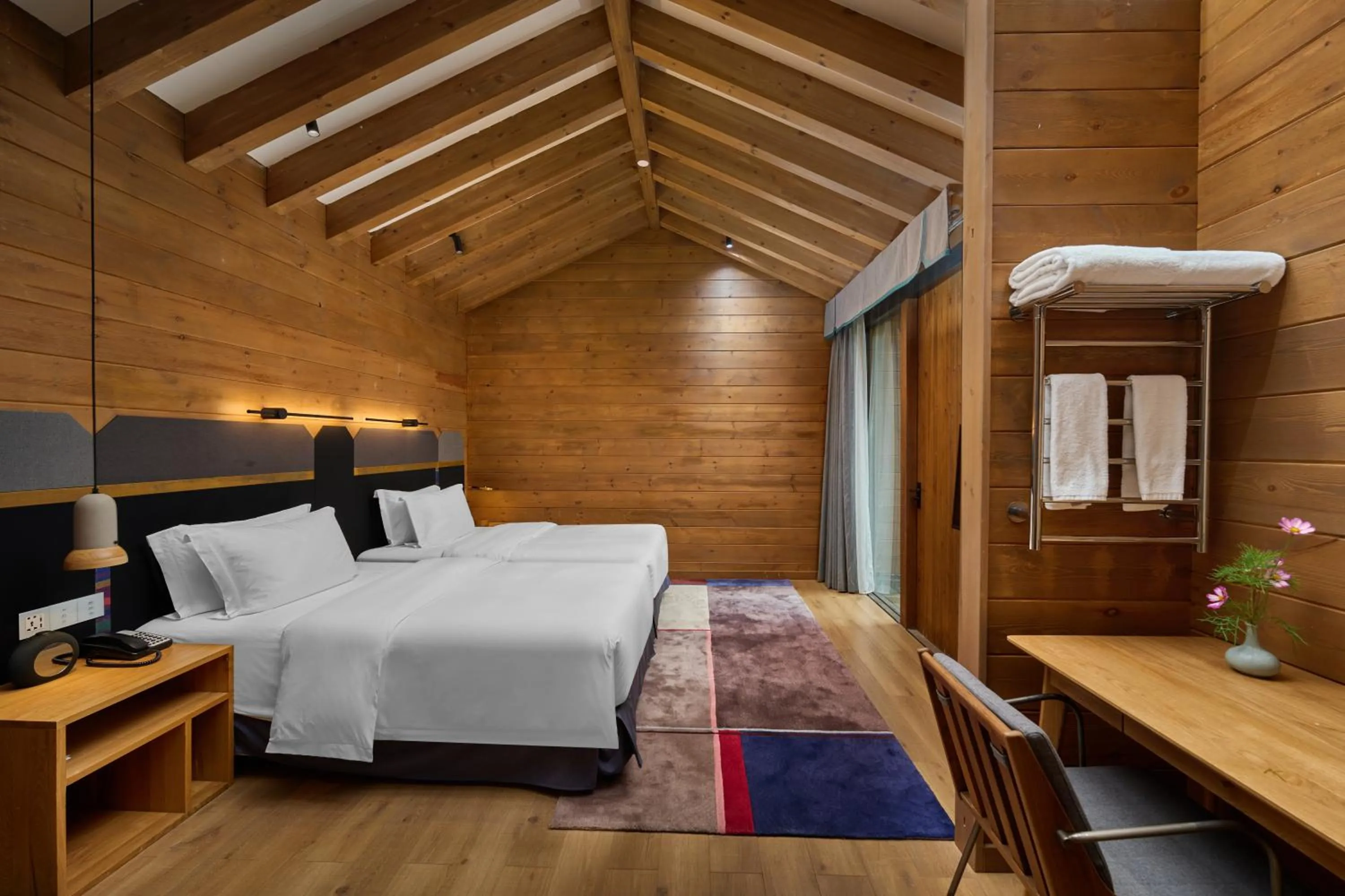 Bedroom in Hotel Indigo Lugu Lake by IHG