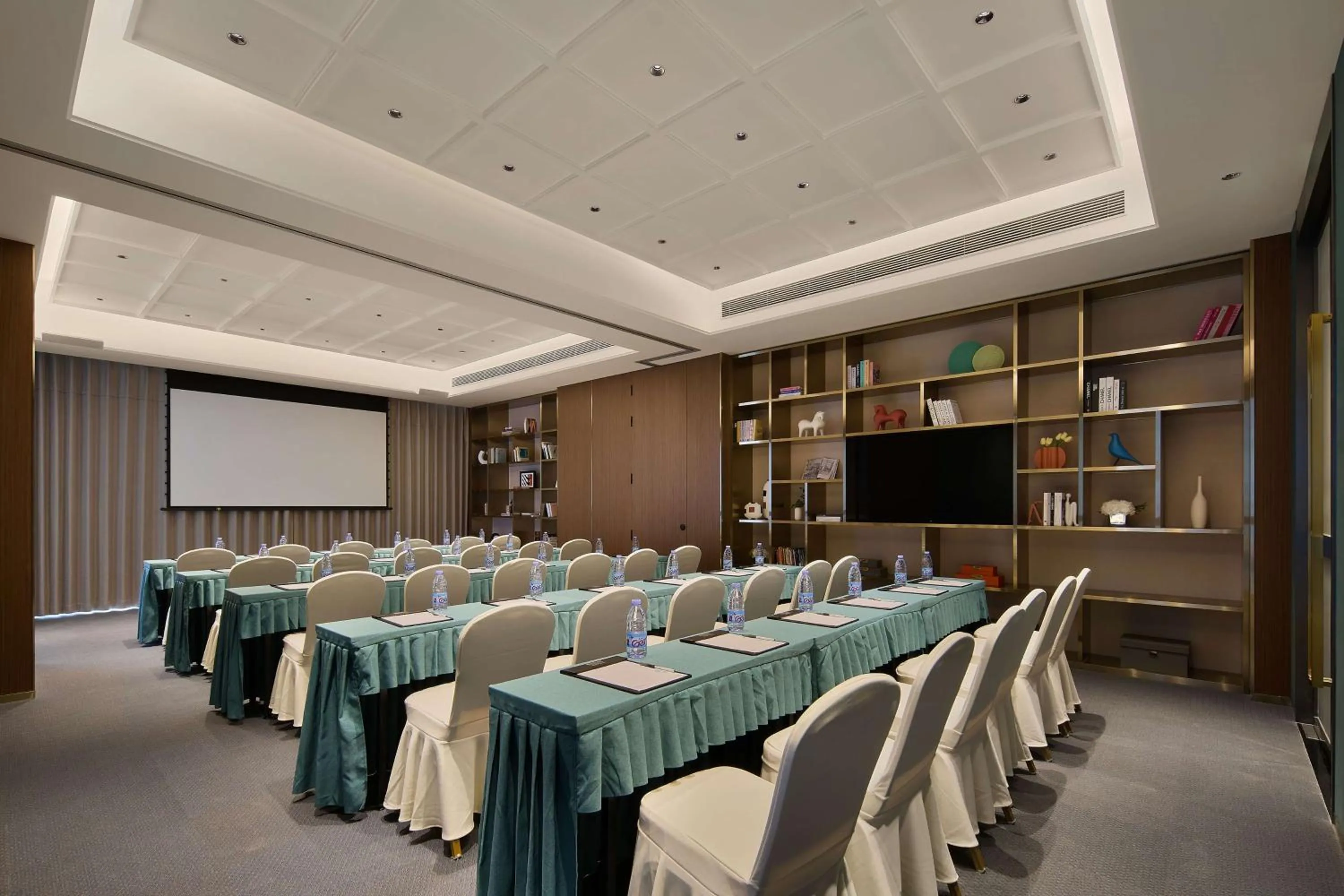 Meeting/conference room in Hilton Garden Inn Tianjin Railway Station