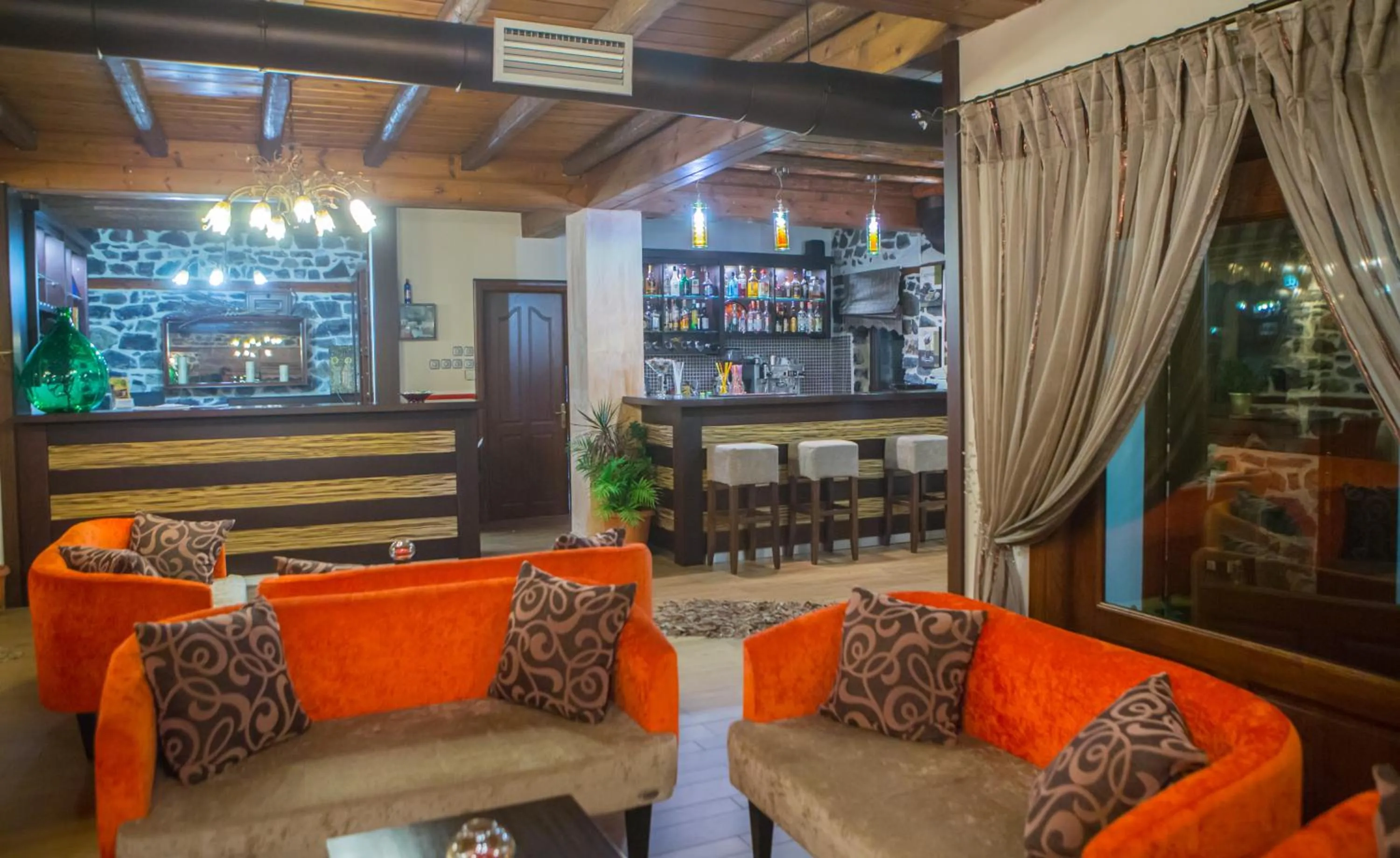 Lounge or bar in Enastron