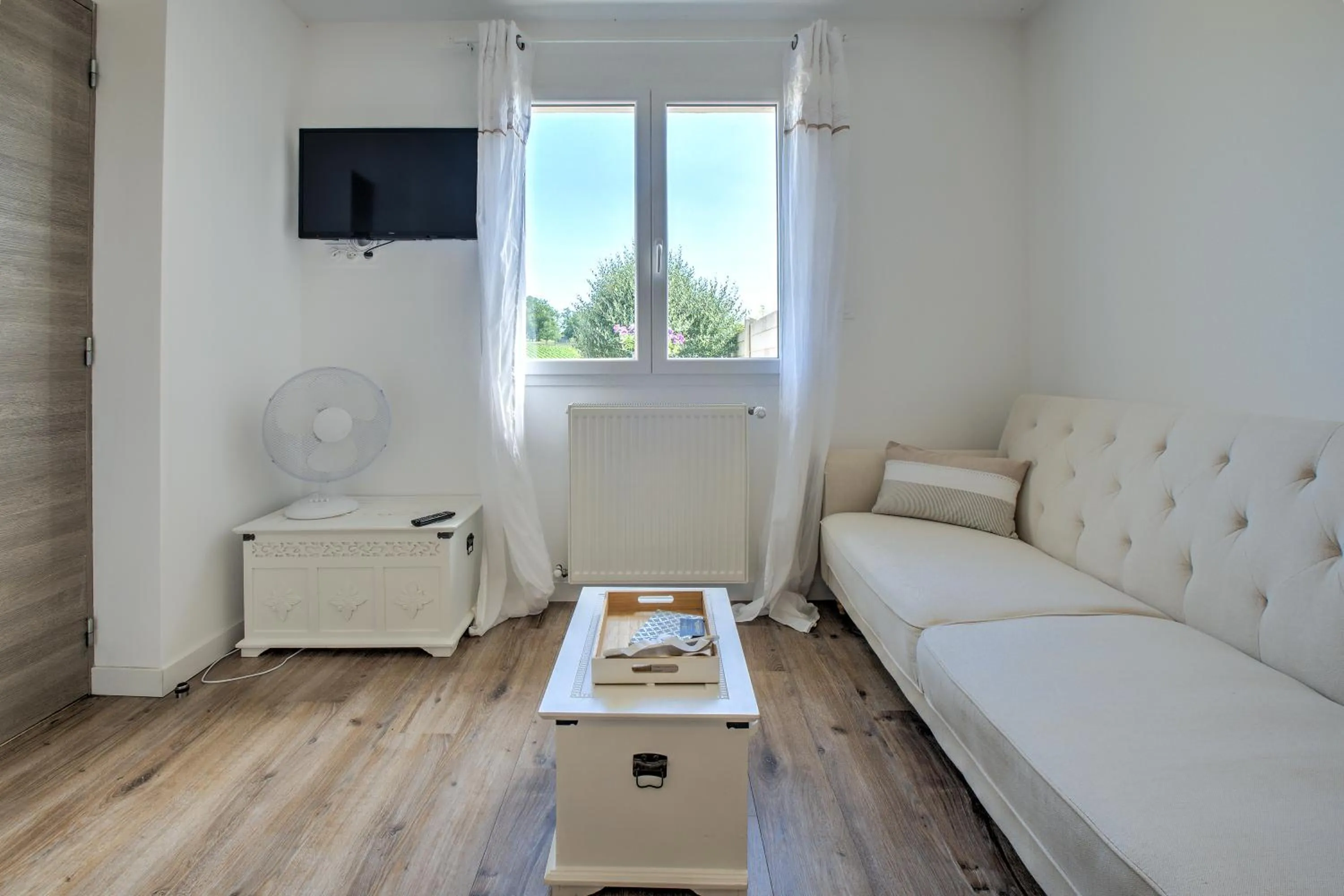 Au Charmant Des Vignes