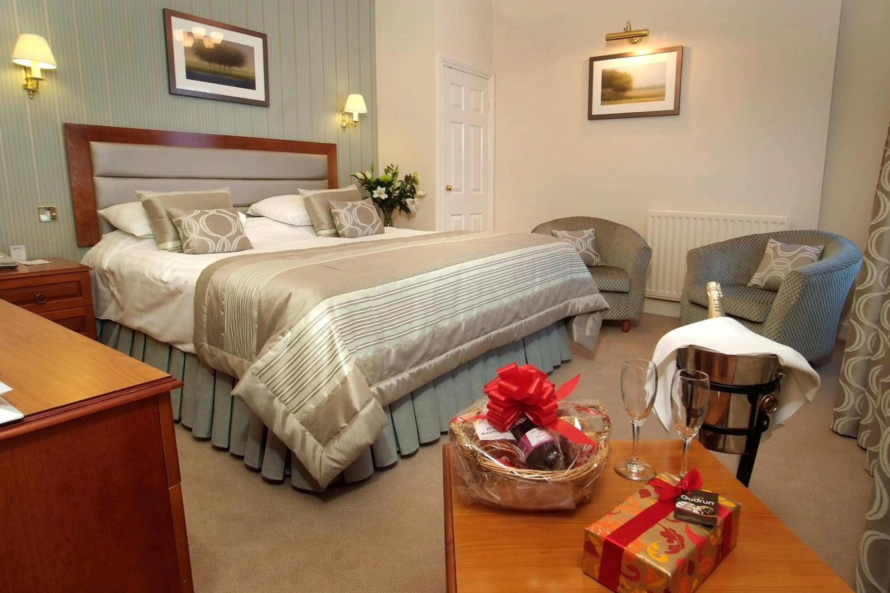 Bed in The George Hotel