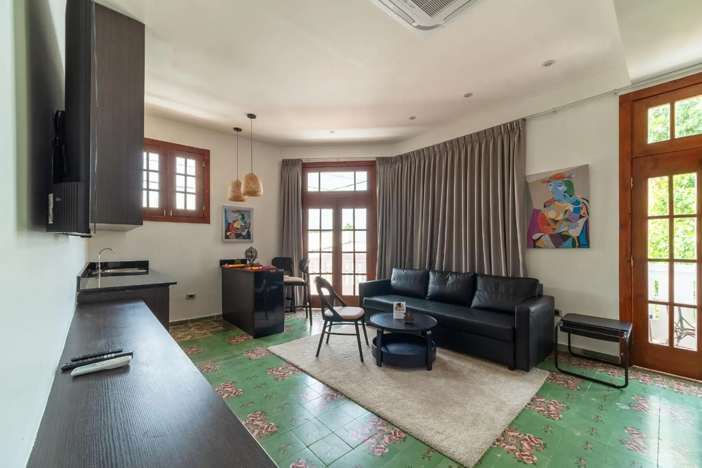 Suite in Empyrean Art Deco Suite in Empyrean Art Deco