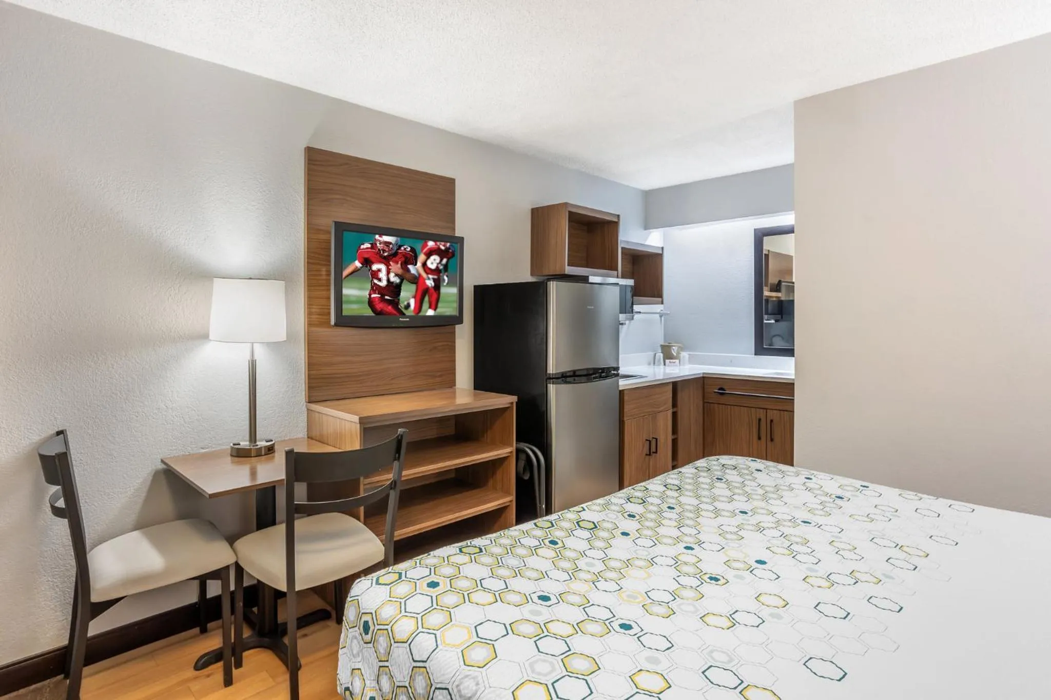 Photo of the whole room, Bed in HomeTowne Studios by Red Roof Danville, PA