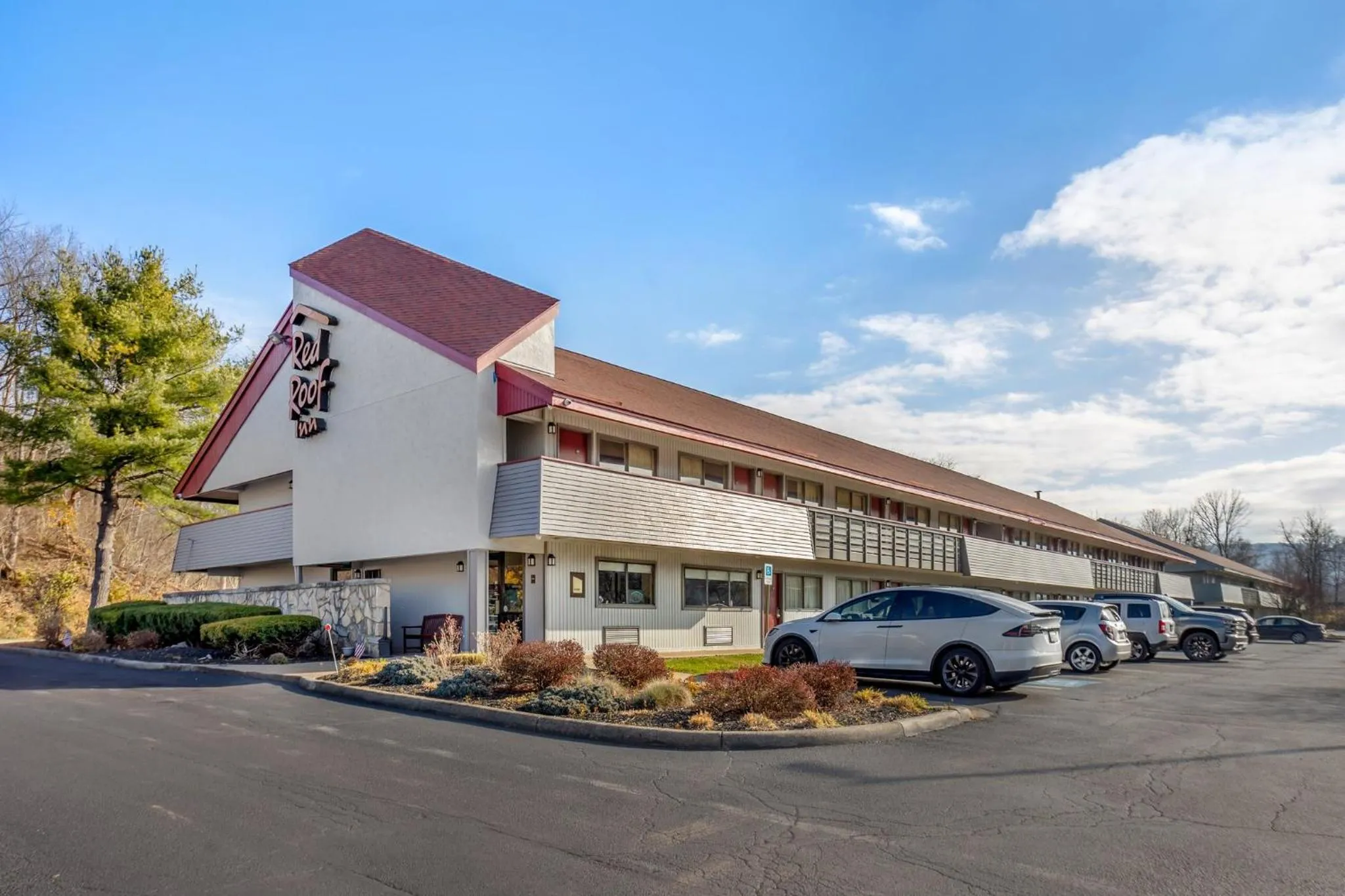 HomeTowne Studios by Red Roof Danville, PA