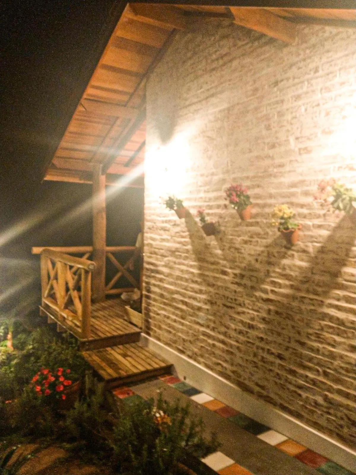 Facade/entrance in Nas Nuvens Hospedaria