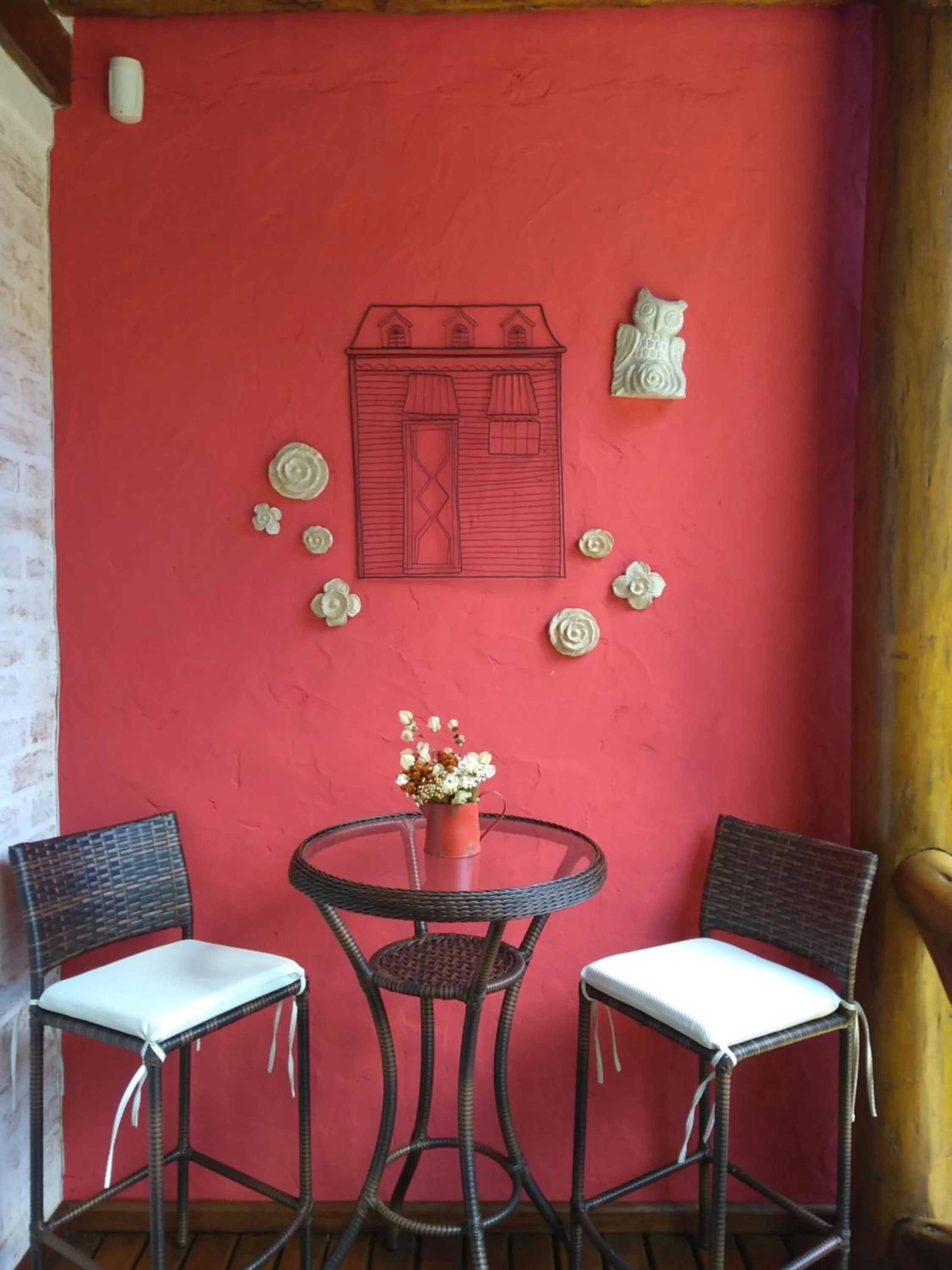 Decorative detail in Nas Nuvens Hospedaria