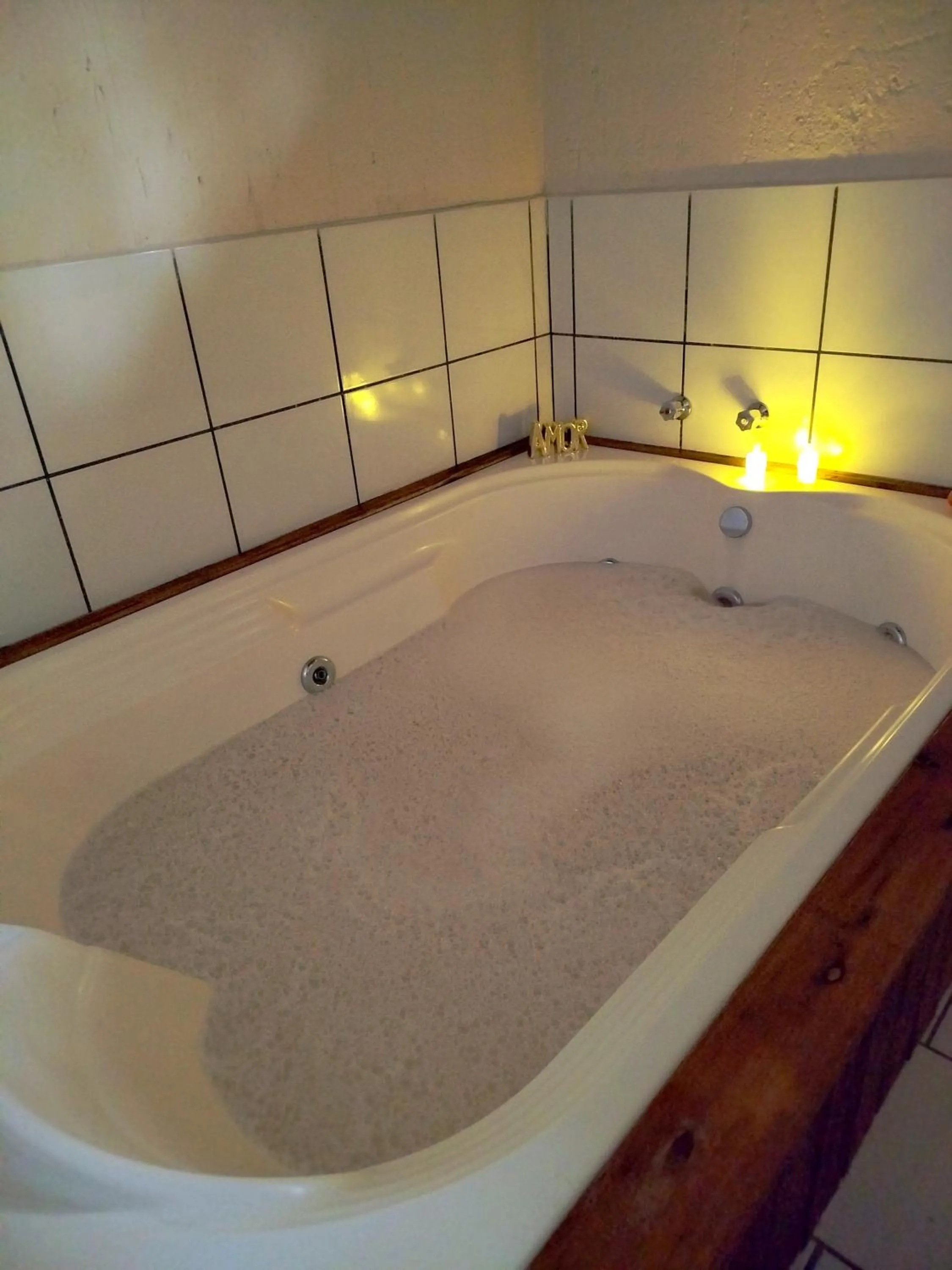 Hot Tub in Chalés Pousada Malacara