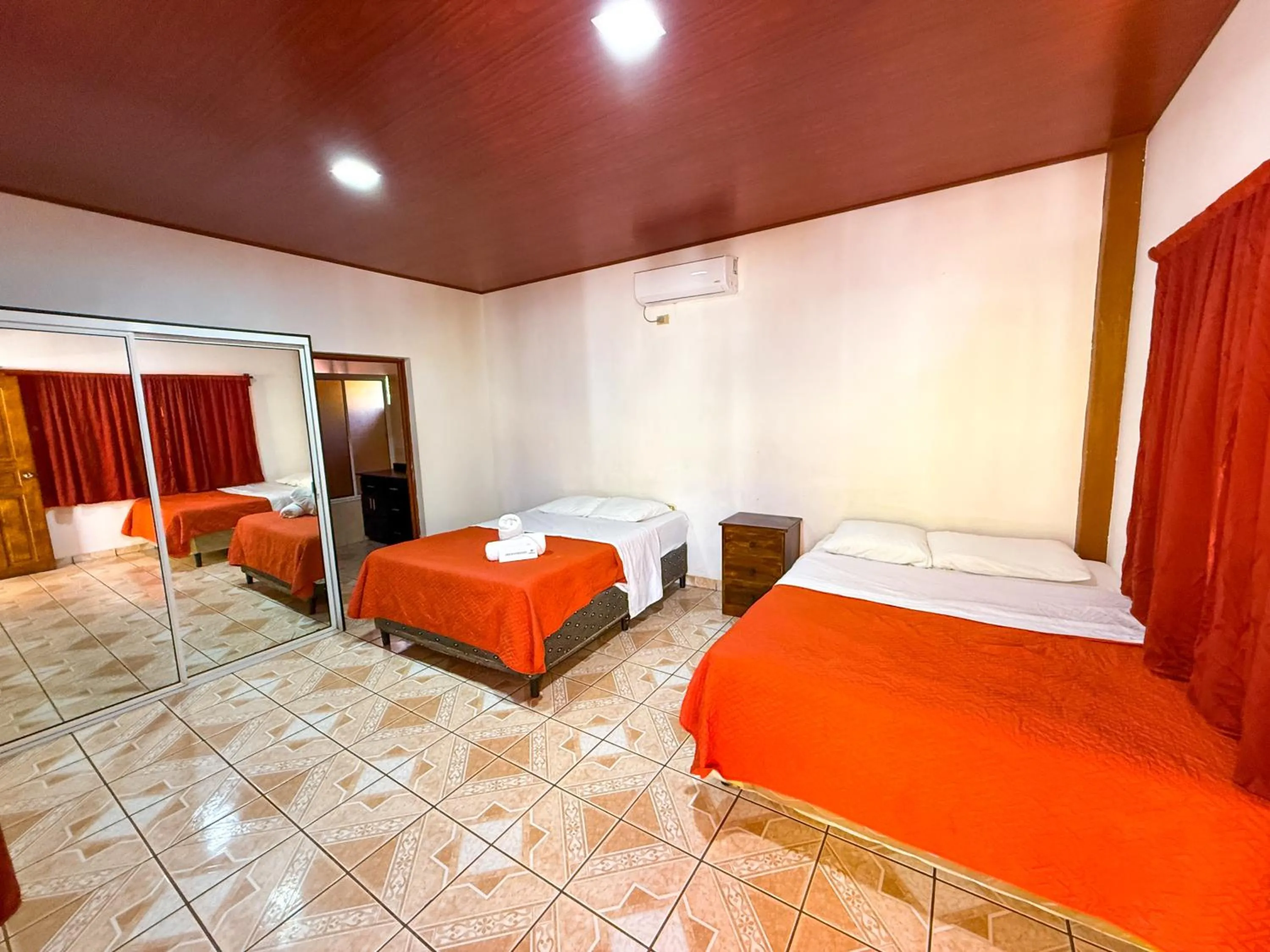 Hotel y Restaurante Punta Diamantes