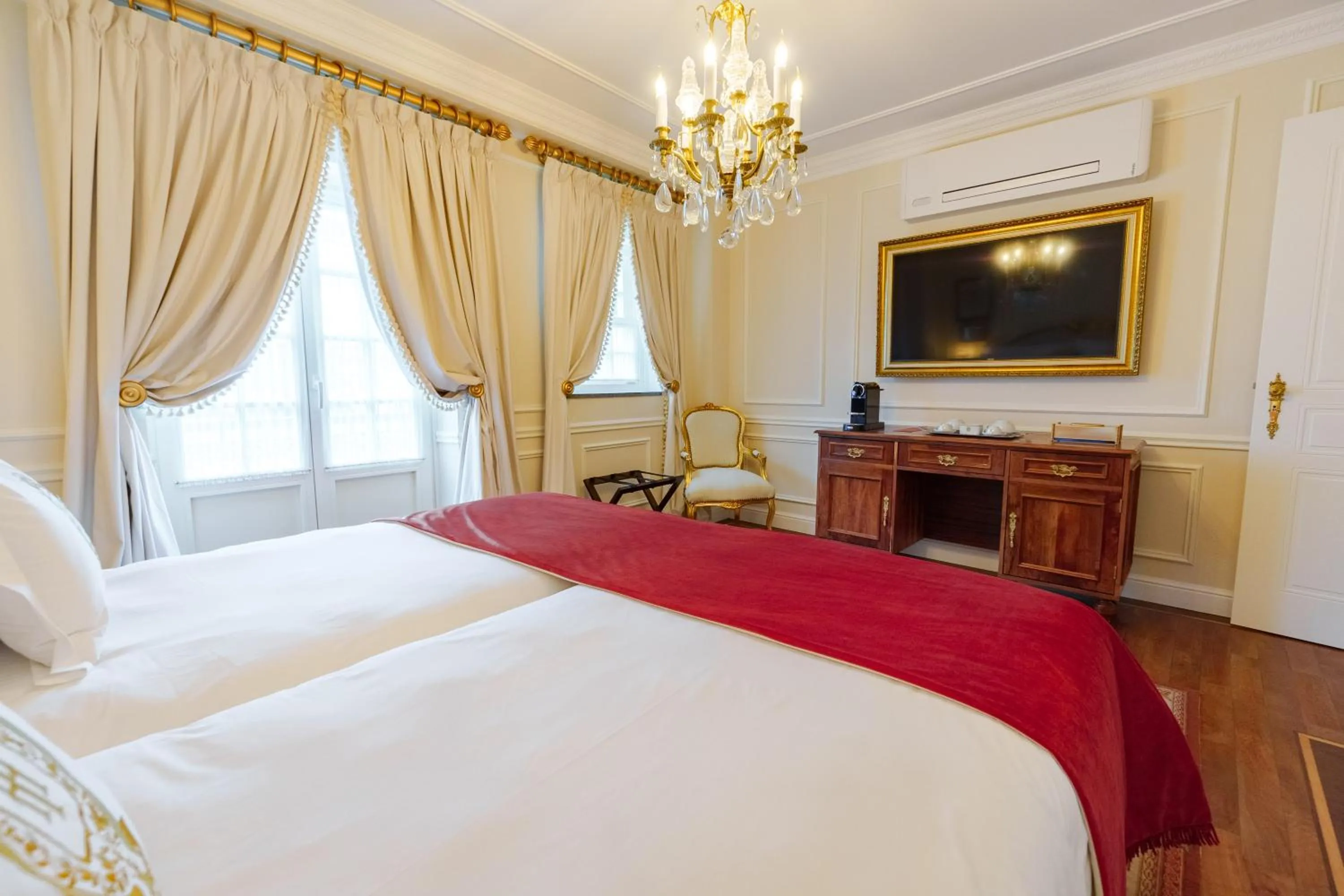 Coffee/tea facilities, Bed in Boutique Hotel Teatro