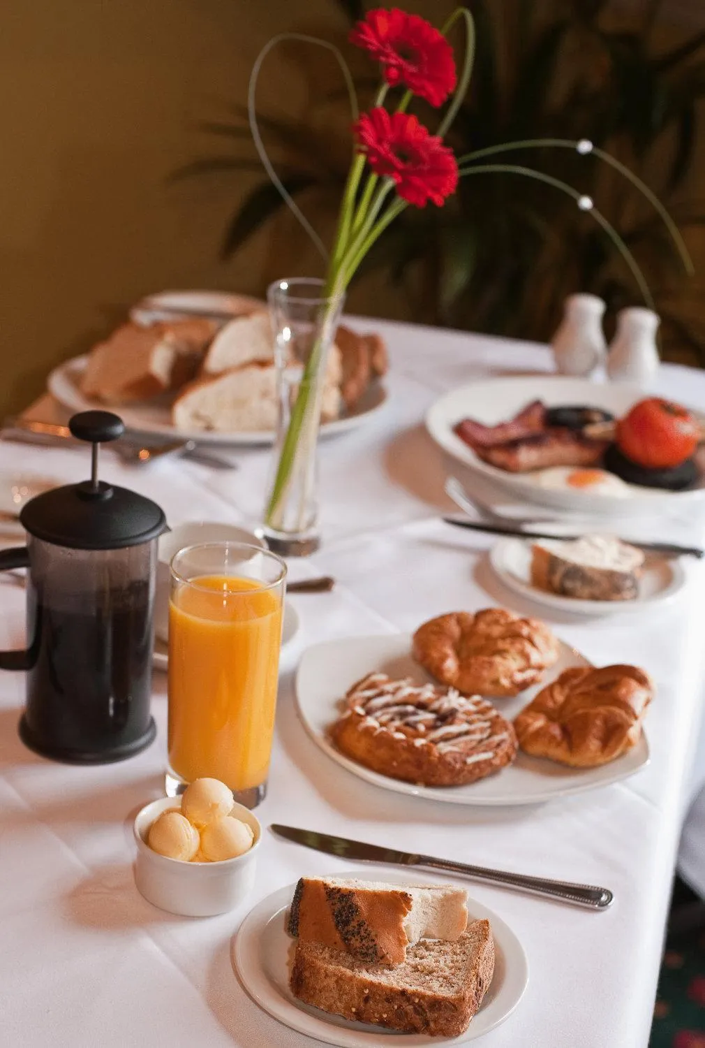 Food in Roundthorn Country House & Luxury Apartments