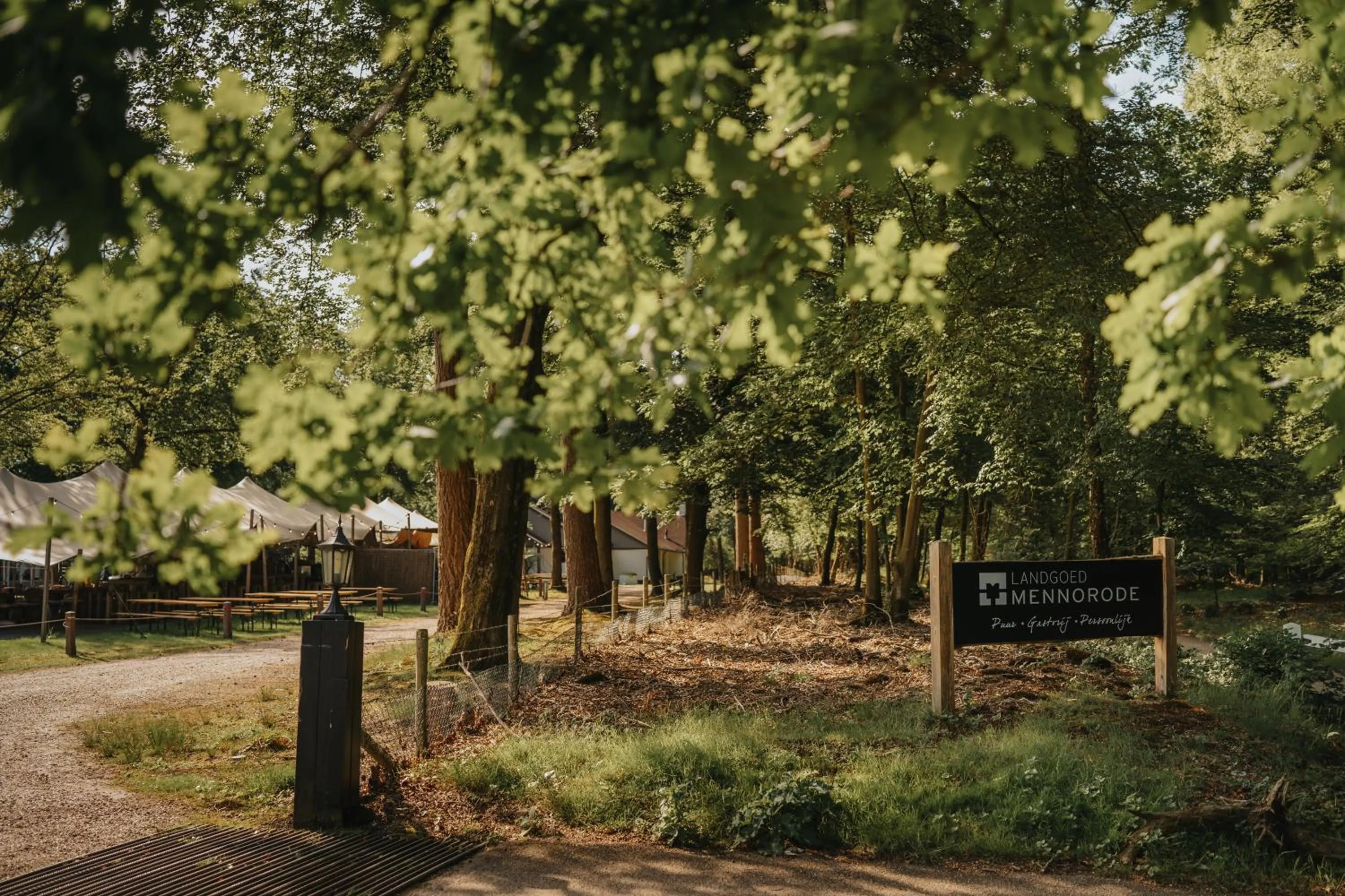 Facade/entrance in Landgoed Mennorode