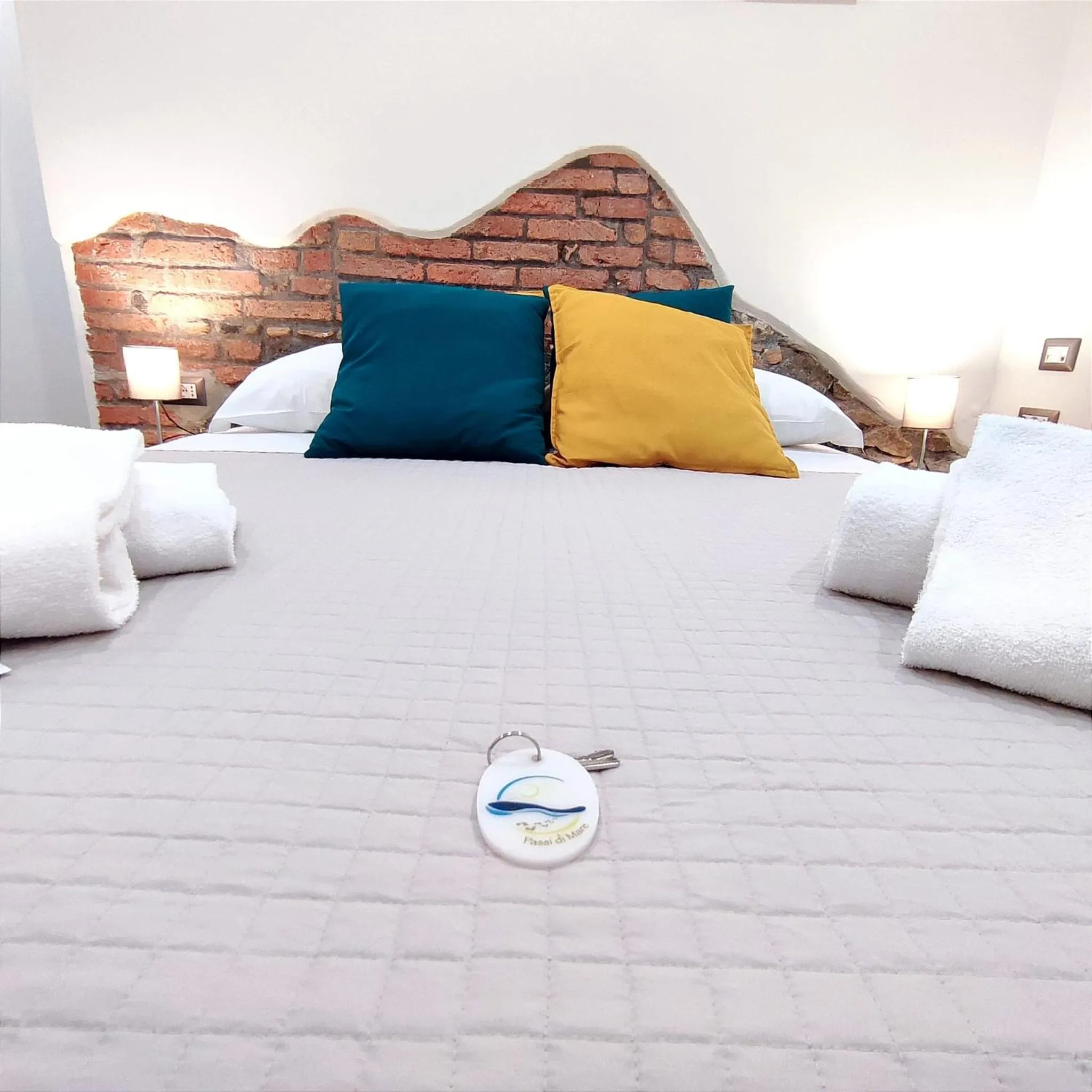 Bed in Passi di Mare Rooms